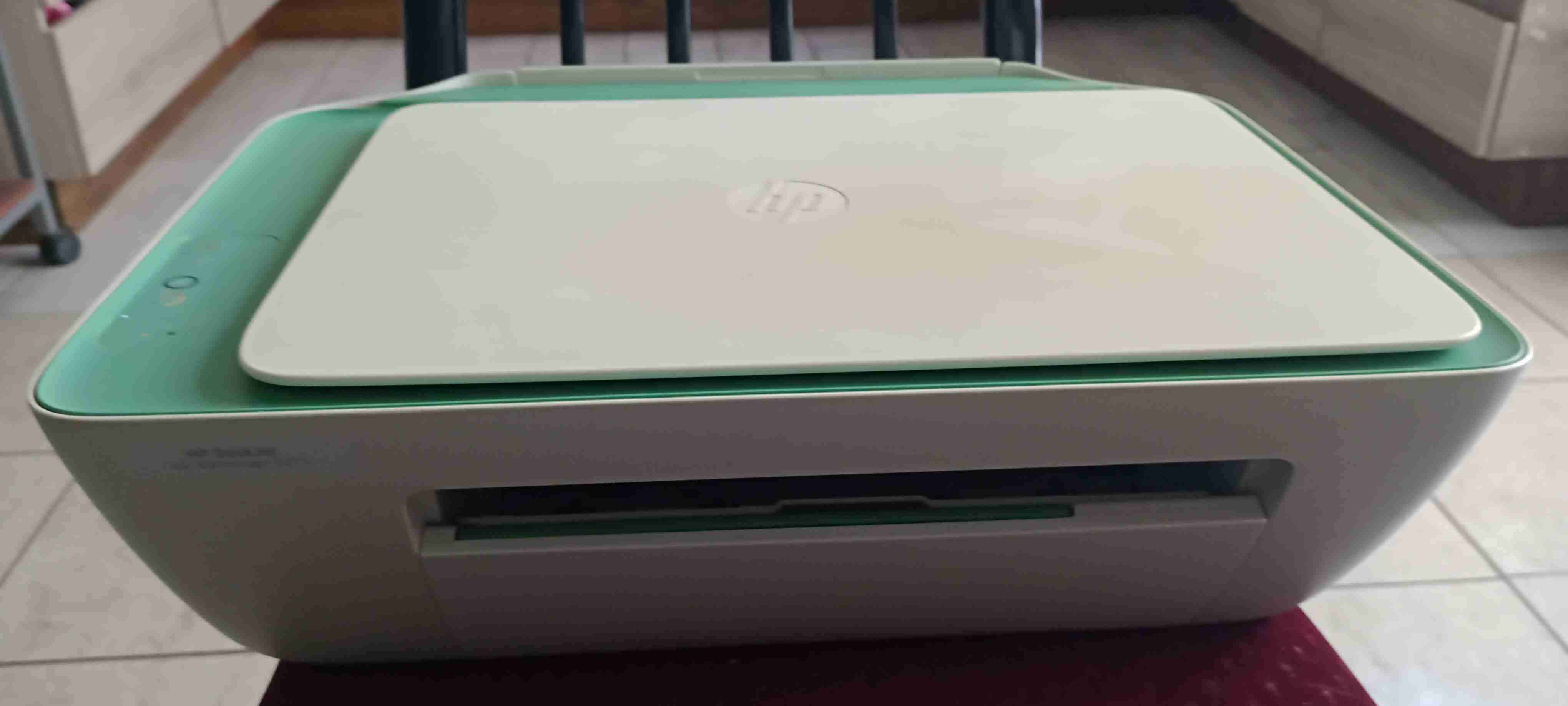 Impresora HP DeskJet Ink Advantage 2375 - miniatura 4