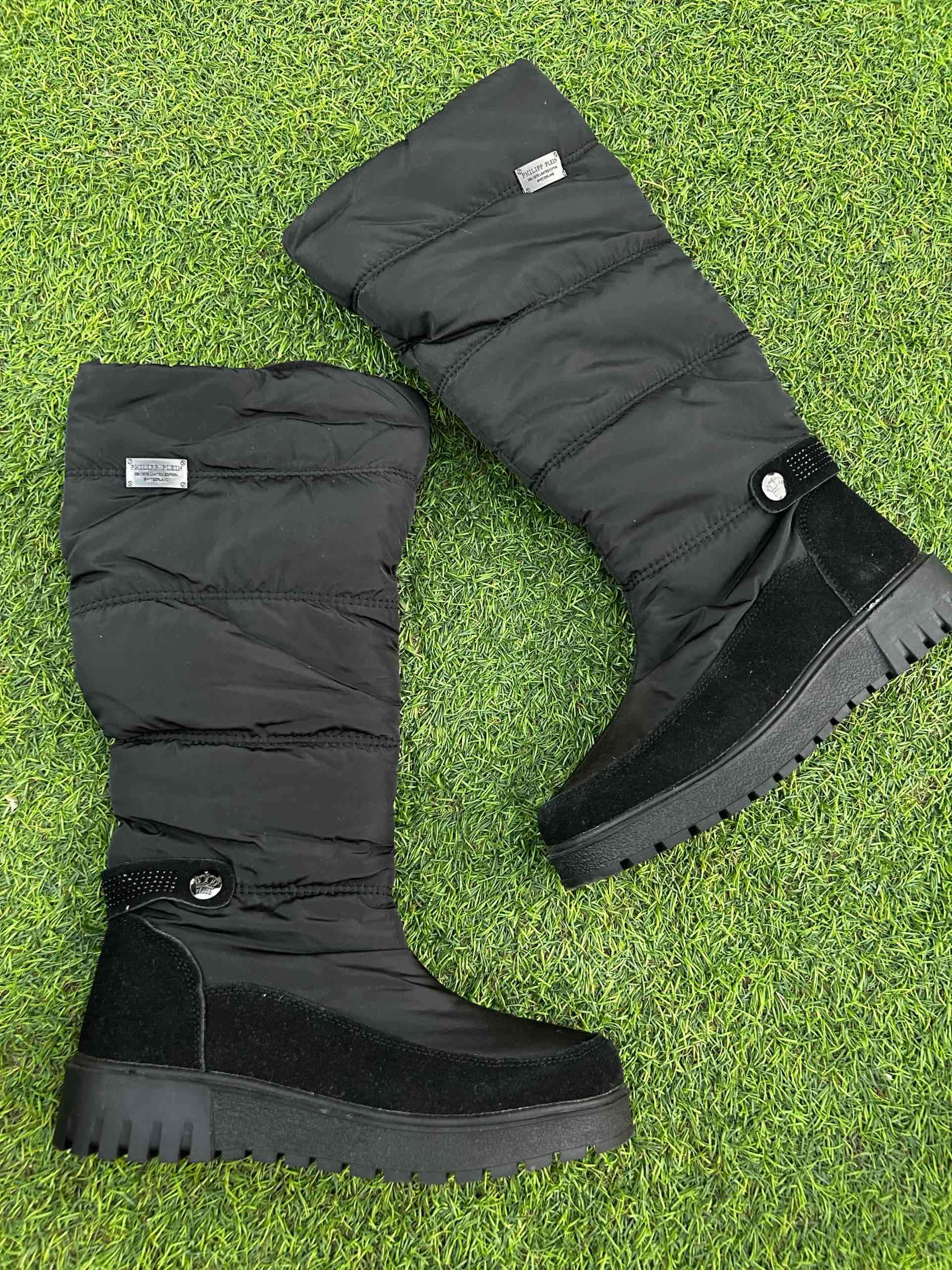 Botas altas negras acolchadas - miniatura 1