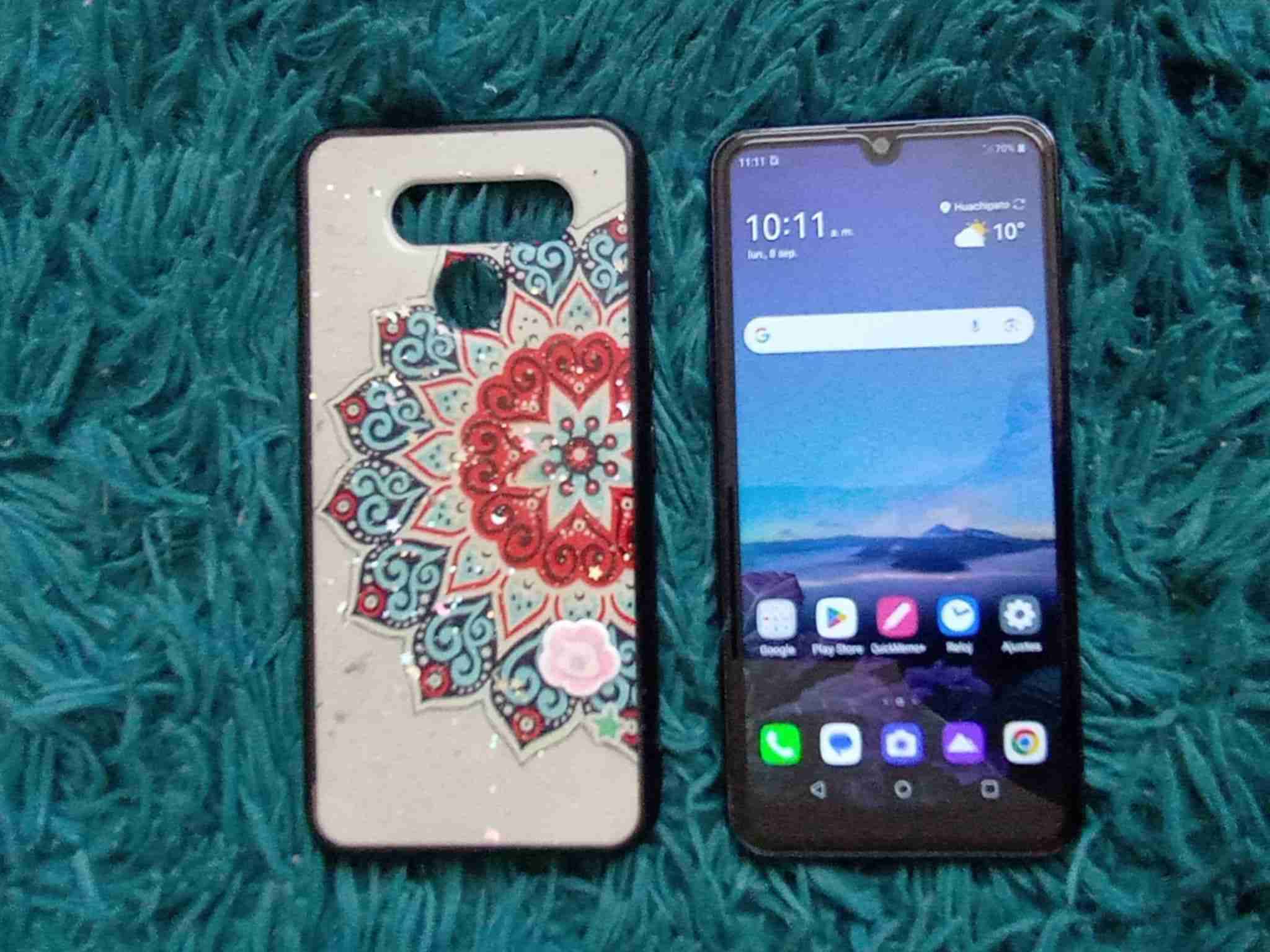 Celular LG Q60 - miniatura 1