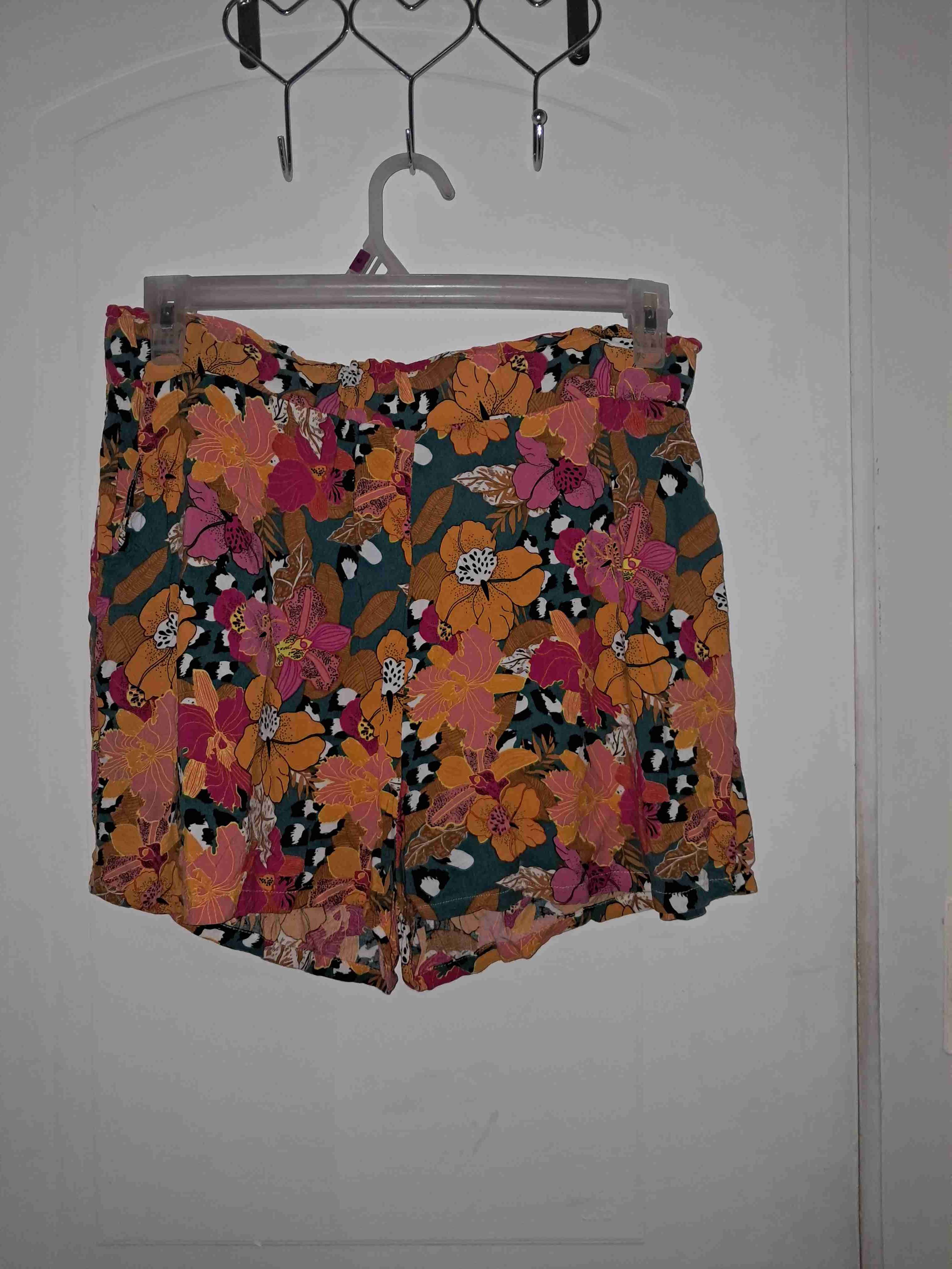 Shorts florales multicolor