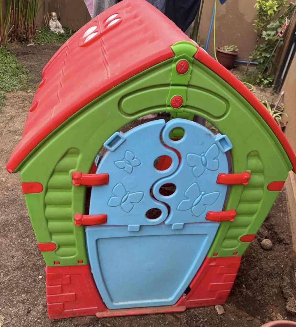 Casa de juegos infantil plástica - miniatura 3