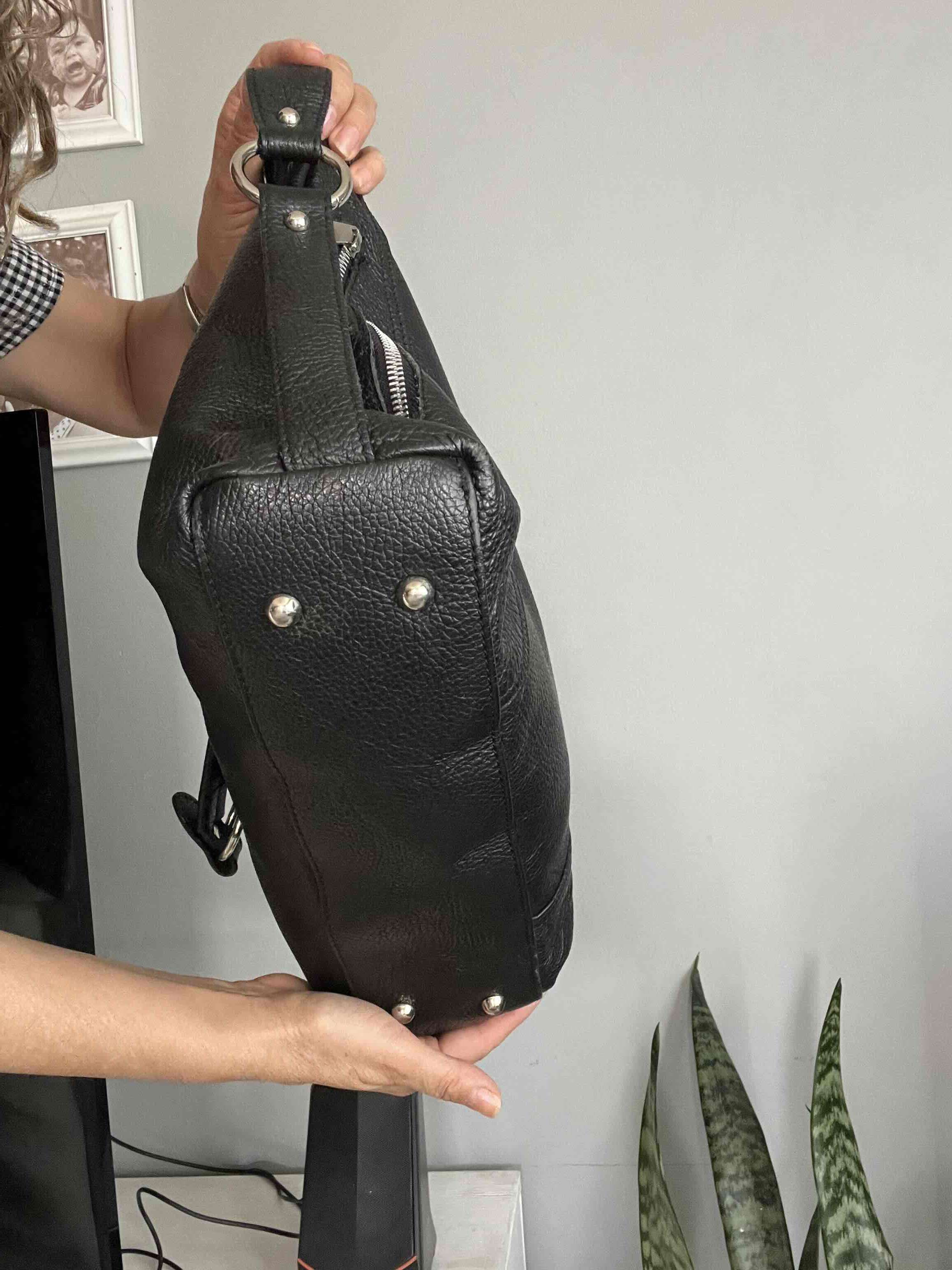 Bolso negro de cuero - miniatura 3