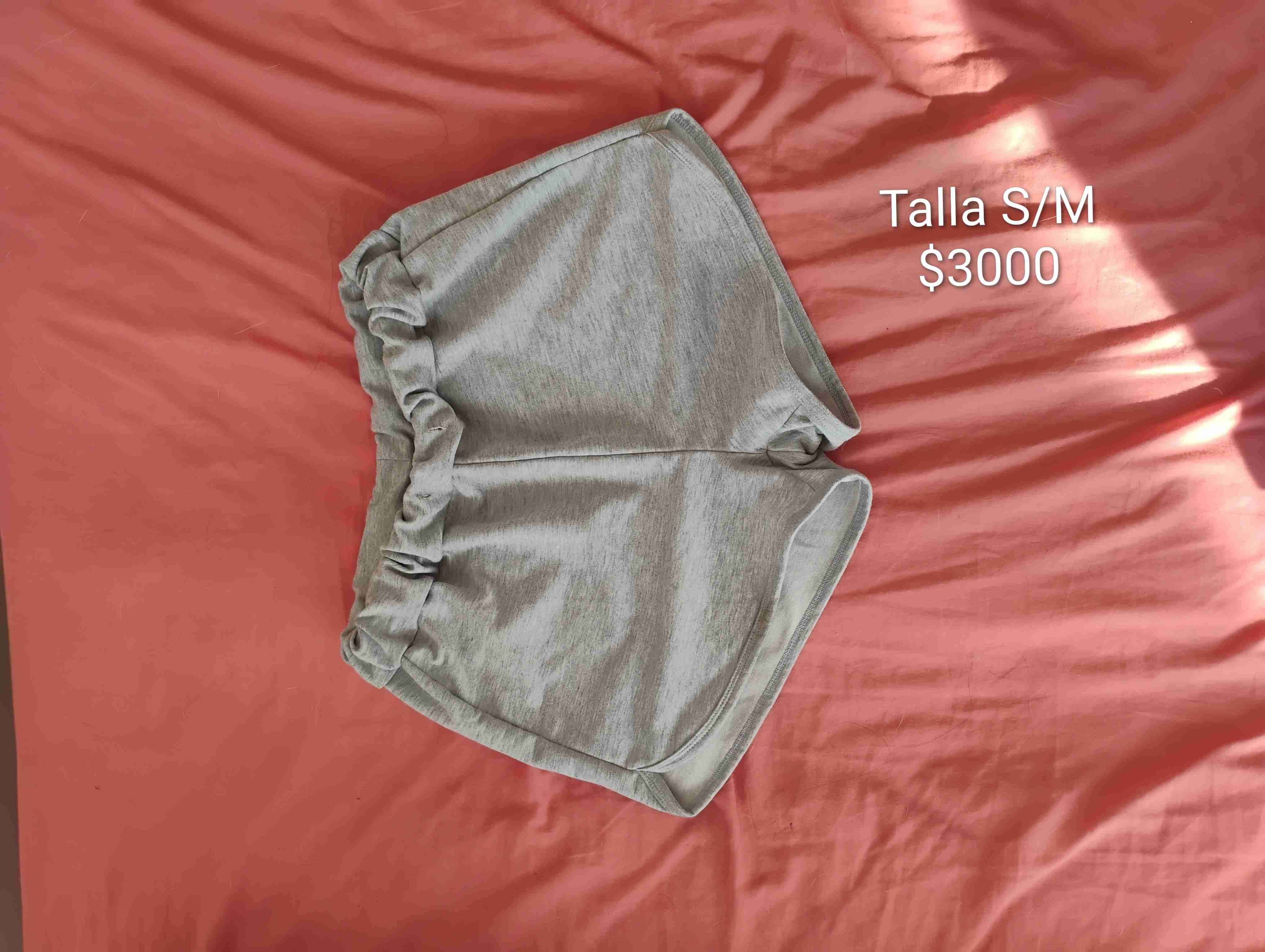 Shorts grises talla S/M