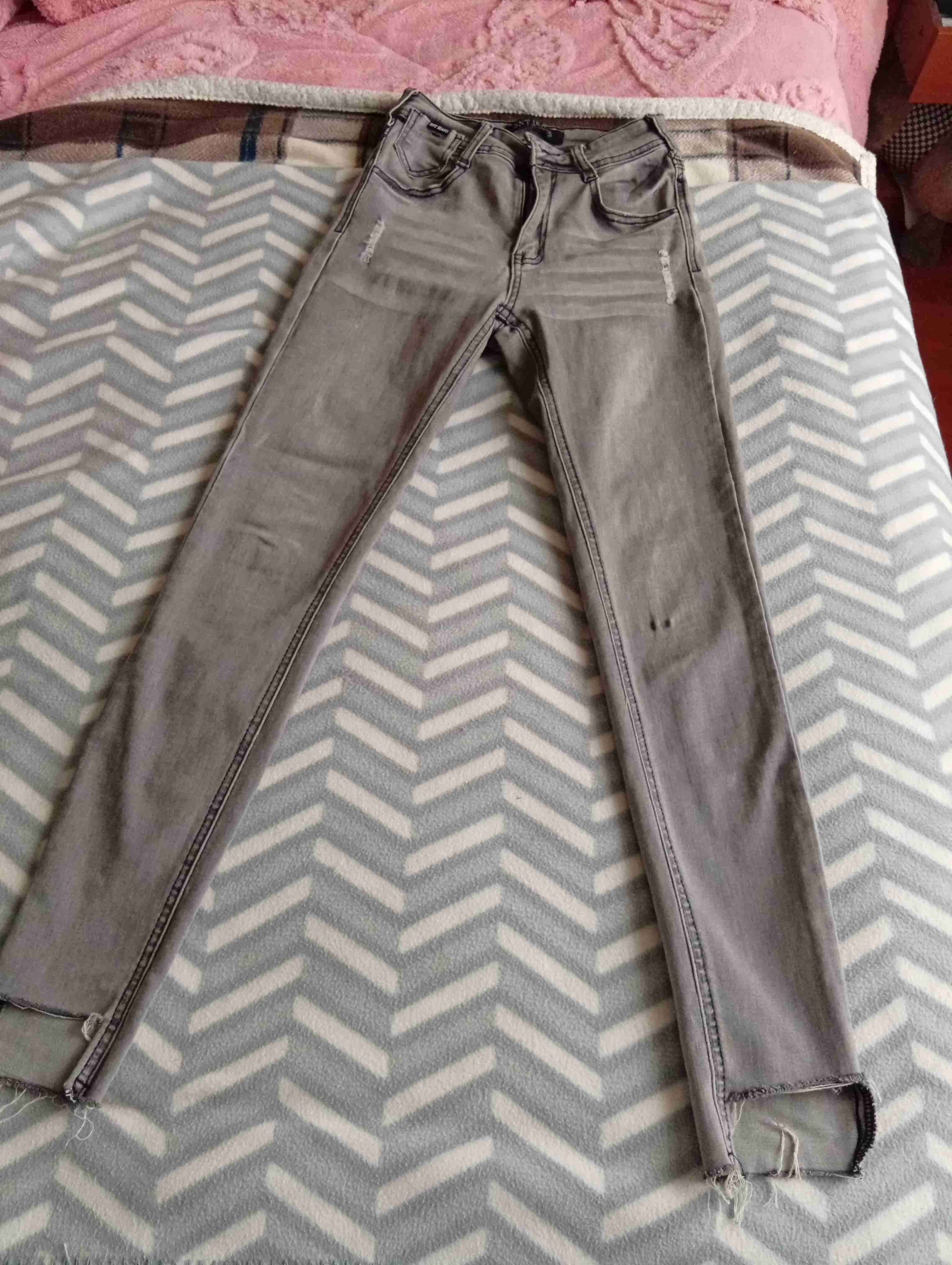 Jeans SNT gris desgastados - miniatura 1