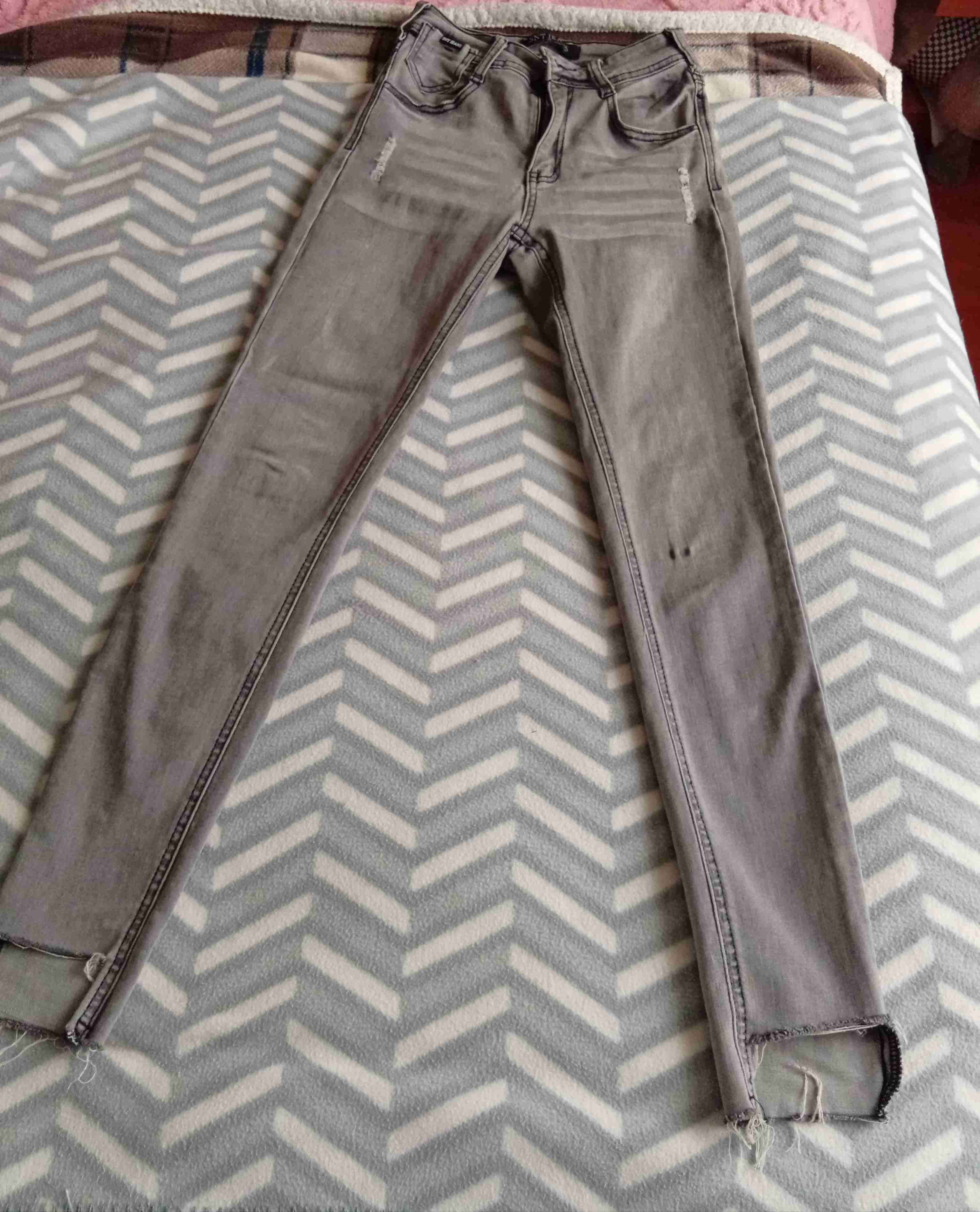 Jeans SNT gris desgastados - miniatura 2