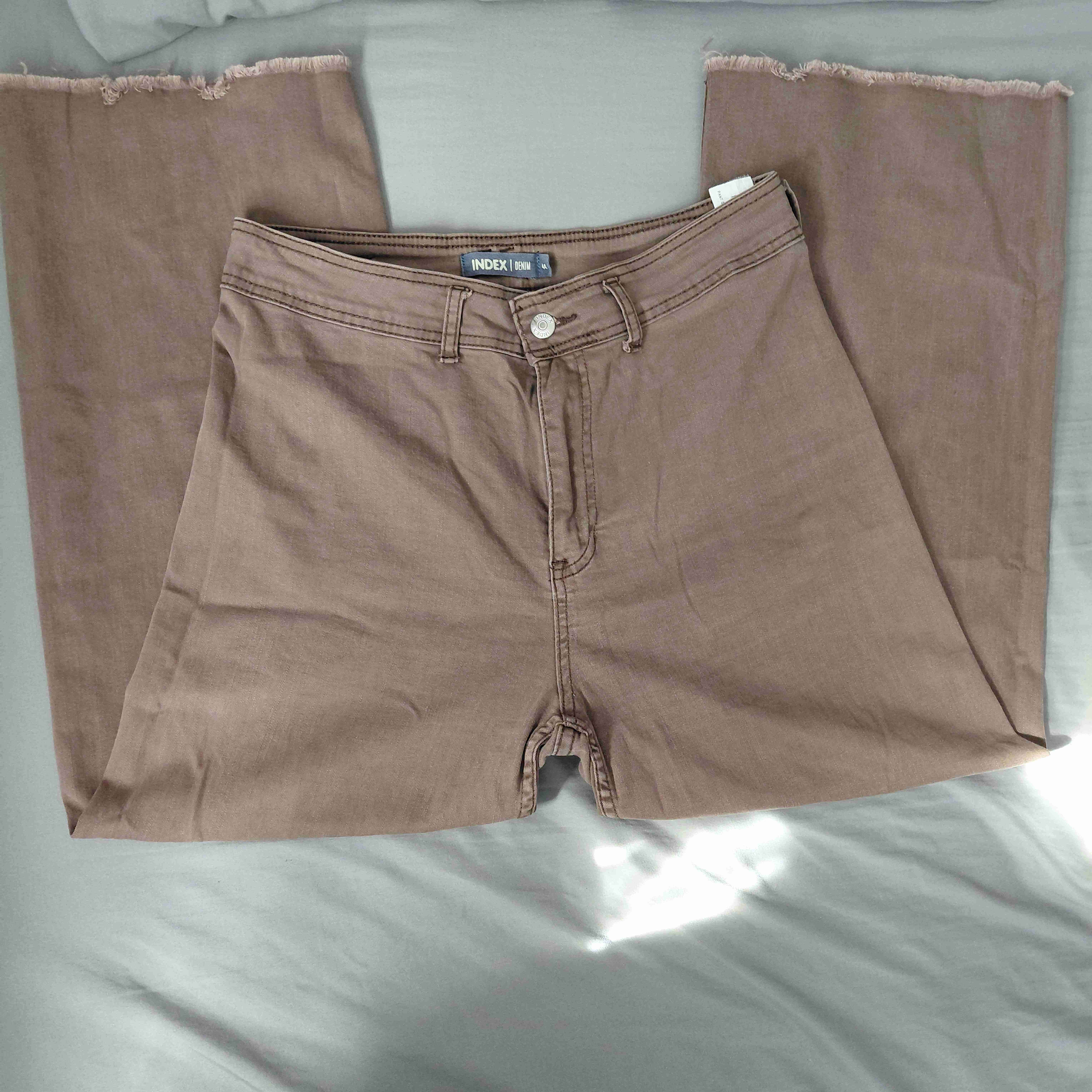 Pantalones marrones corte wide leg. - miniatura 1