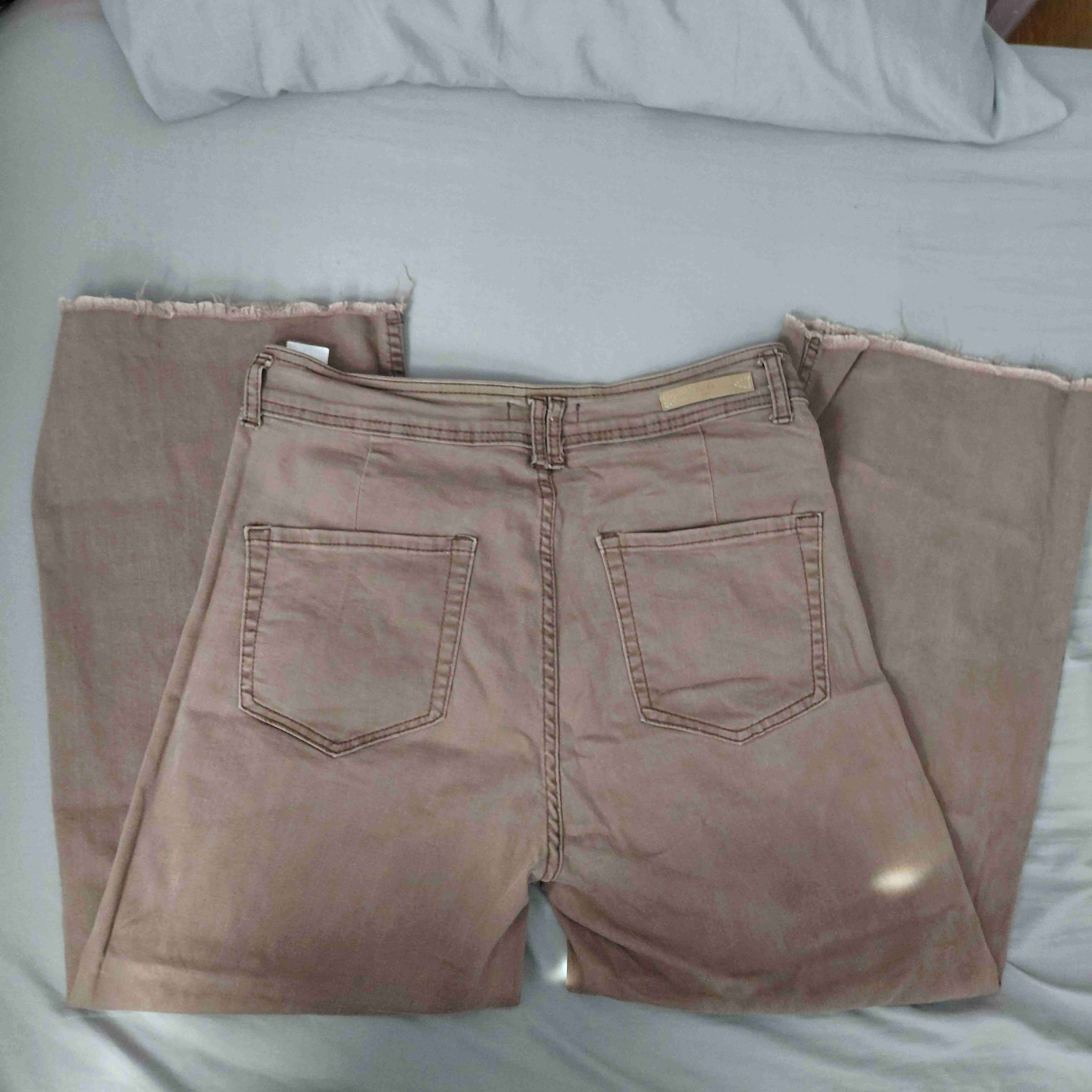 Pantalones marrones corte wide leg. - miniatura 2