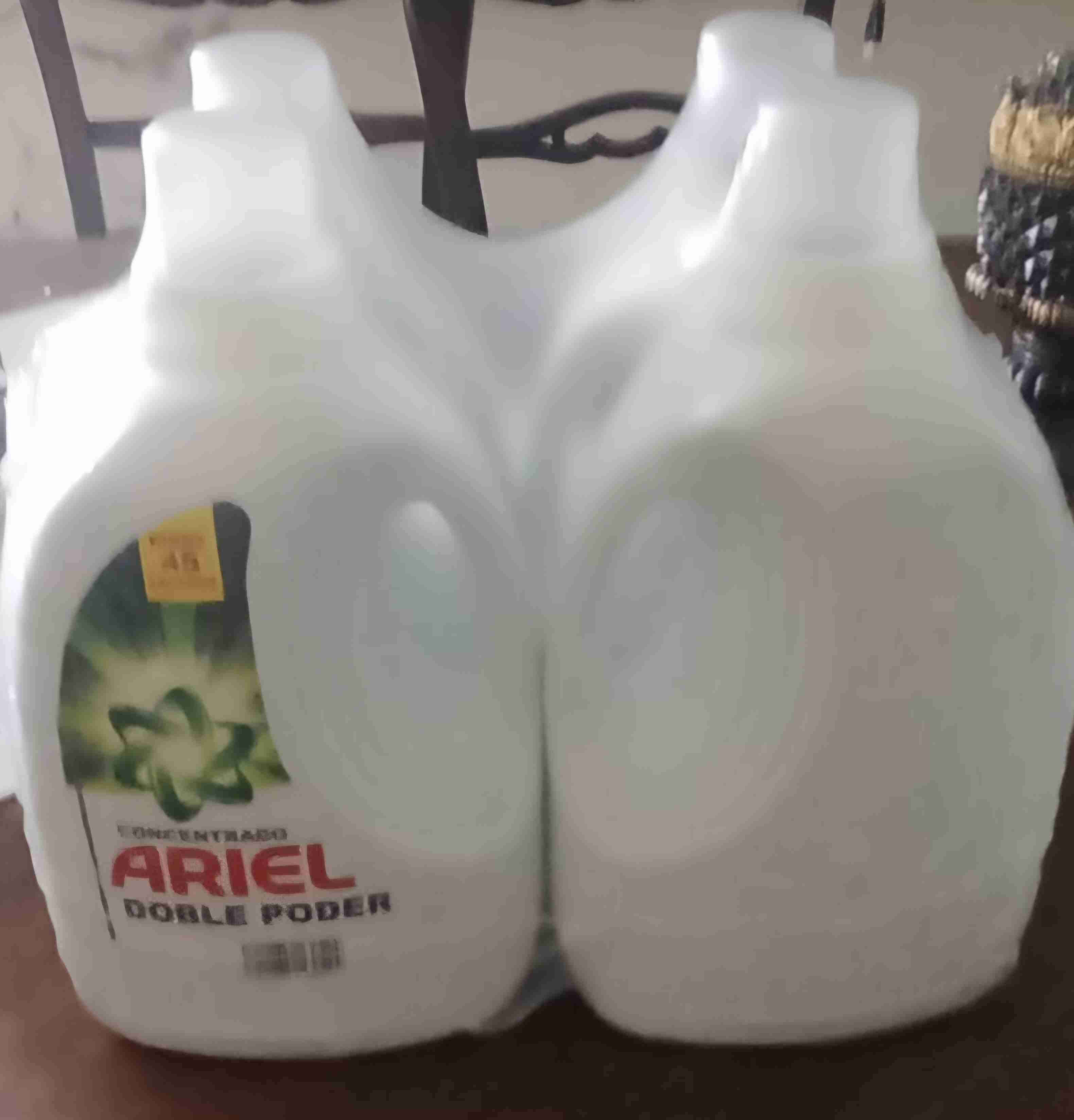 Detergente Ariel Doble Poder 3.0 litros - 2