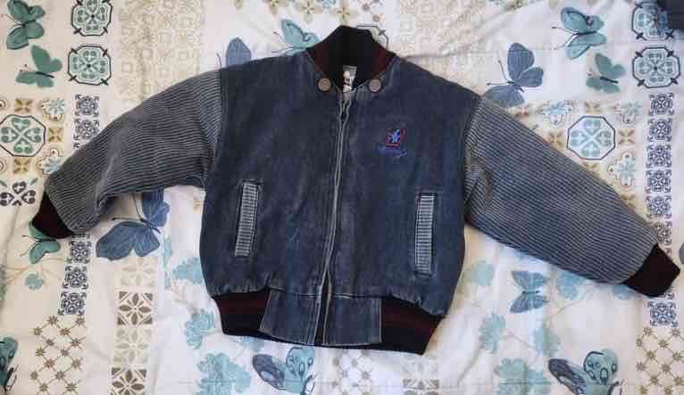 Abrigo azul con capucha de peluche - miniatura 2