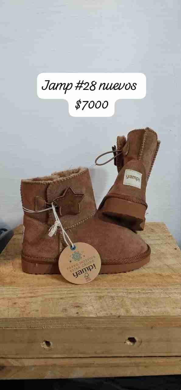 Botas de niño Yampi nuevas - 1