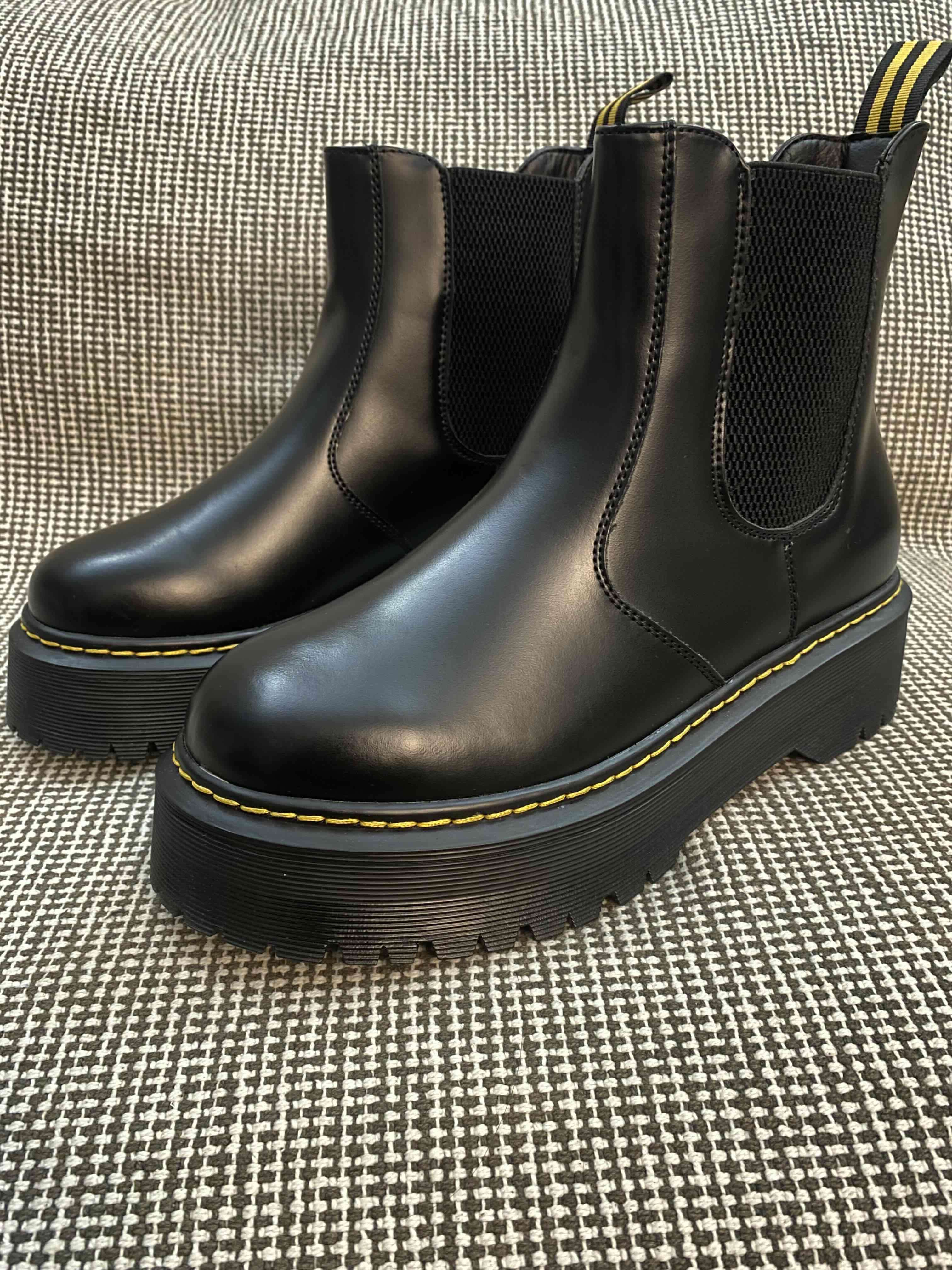 Botines Chelsea Talla 40 - miniatura 2