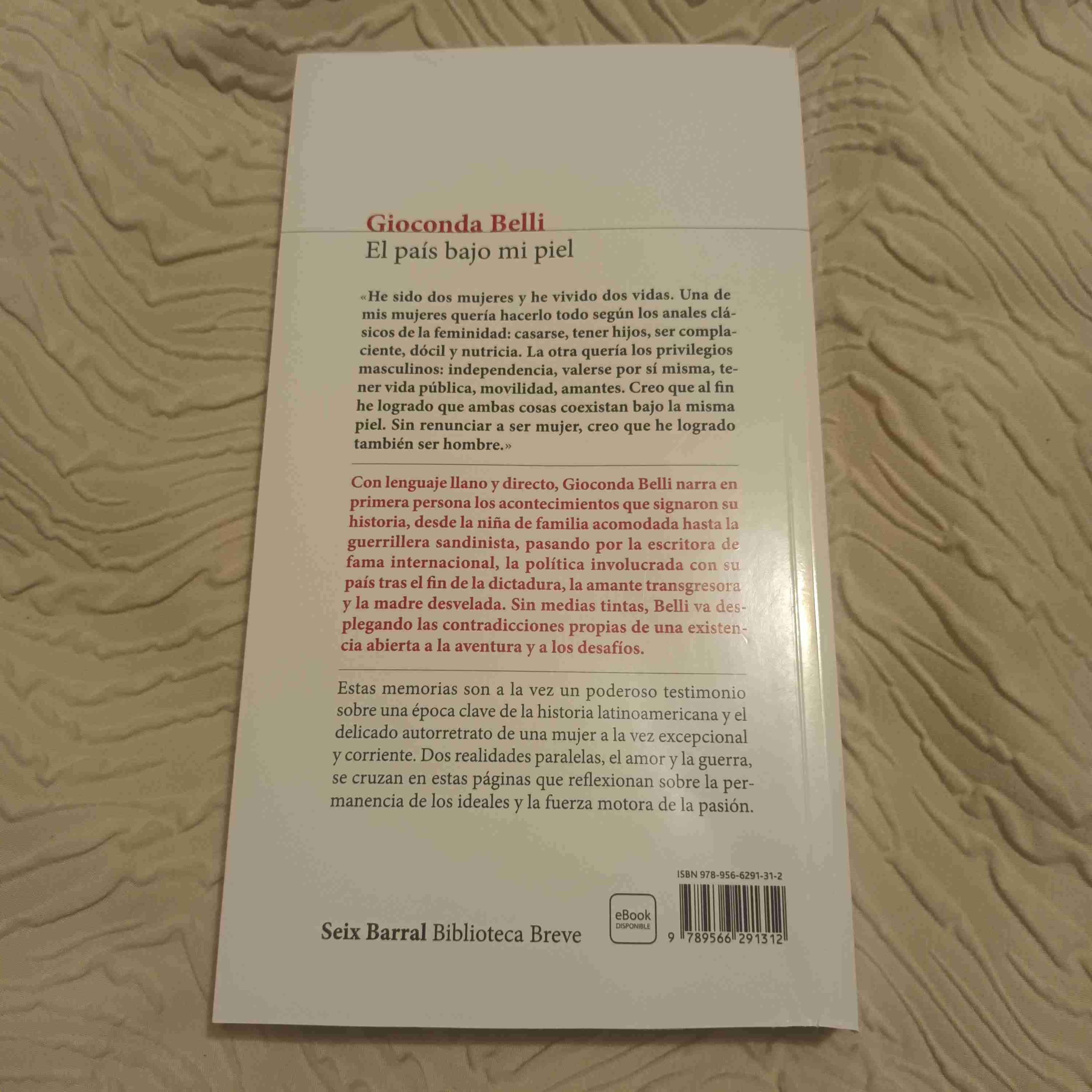 Libro 'El país bajo mi piel' - 2