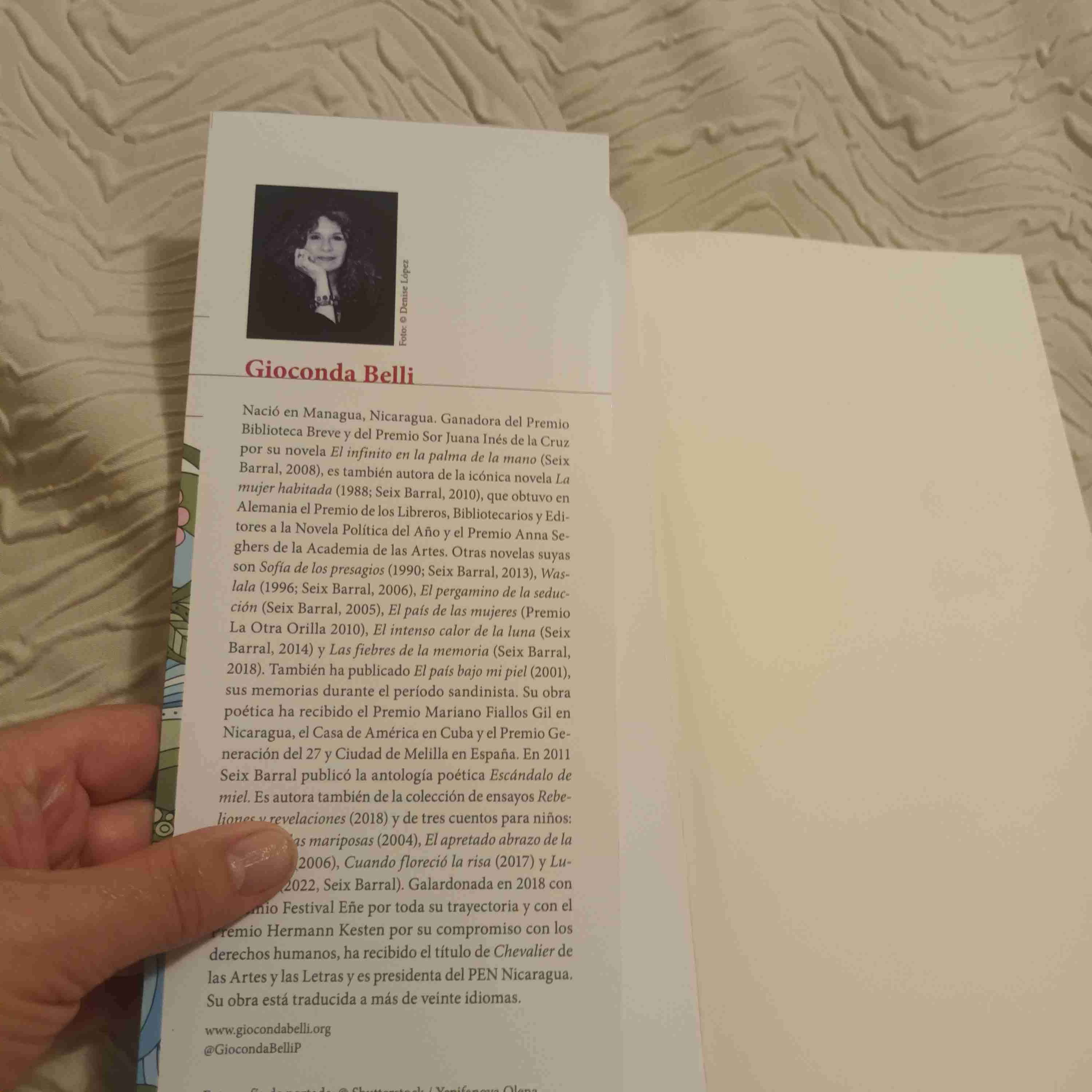 Libro 'El país bajo mi piel' - 4