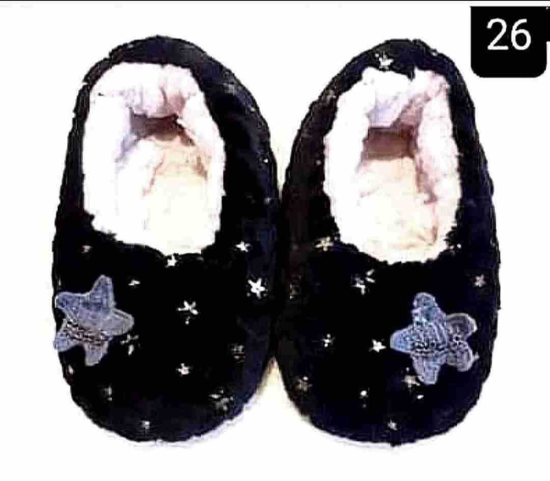 Pantuflas rosadas Hello Kitty - 4