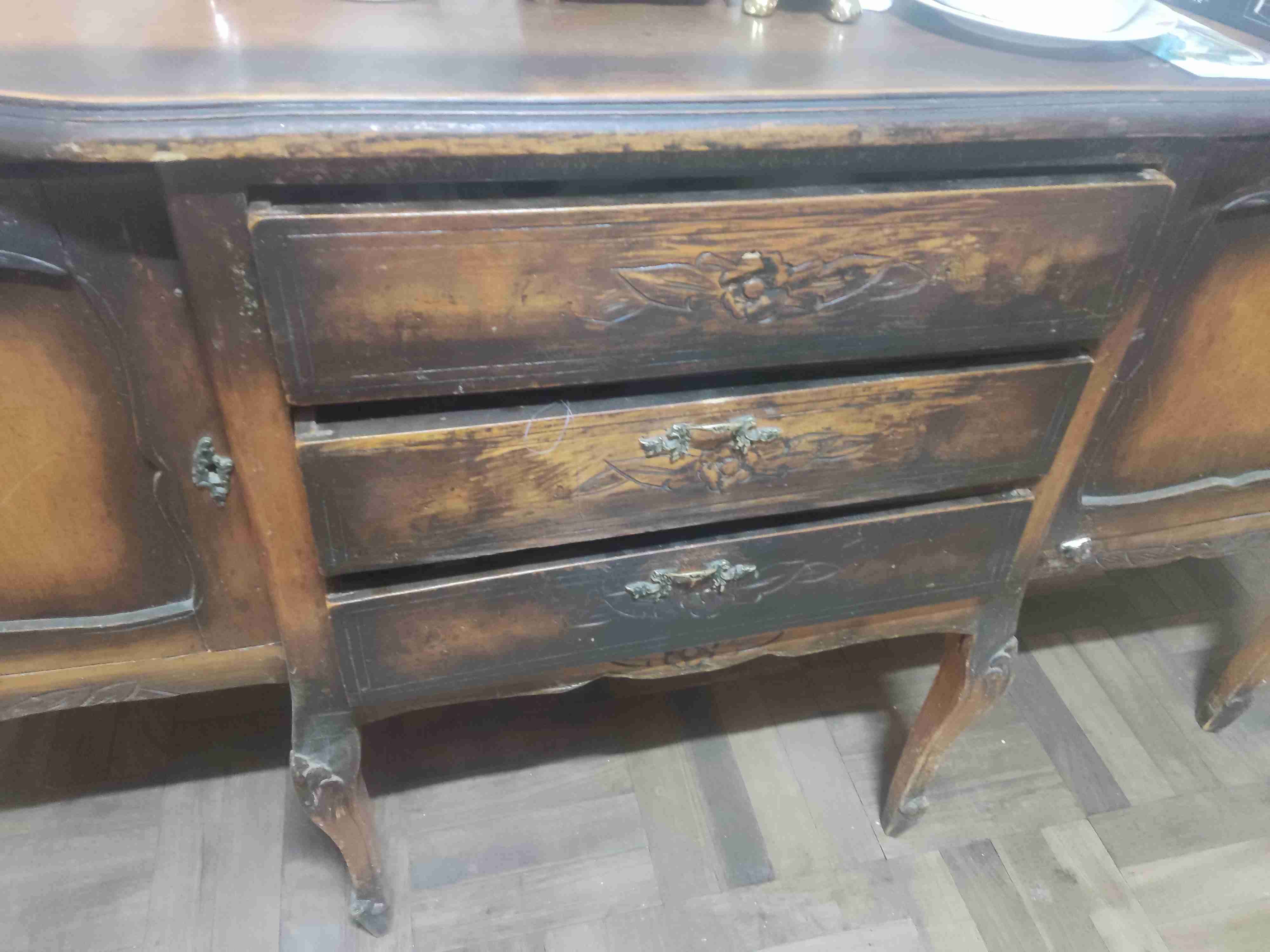 Buffet antigo dele - 4