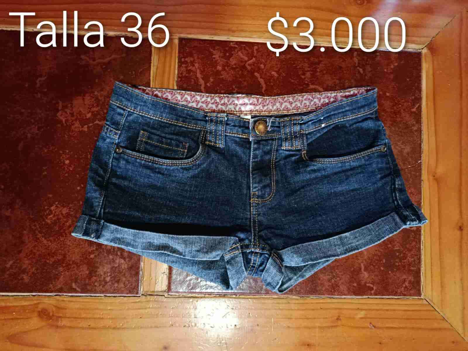 Shorts de mezclilla talla 36
