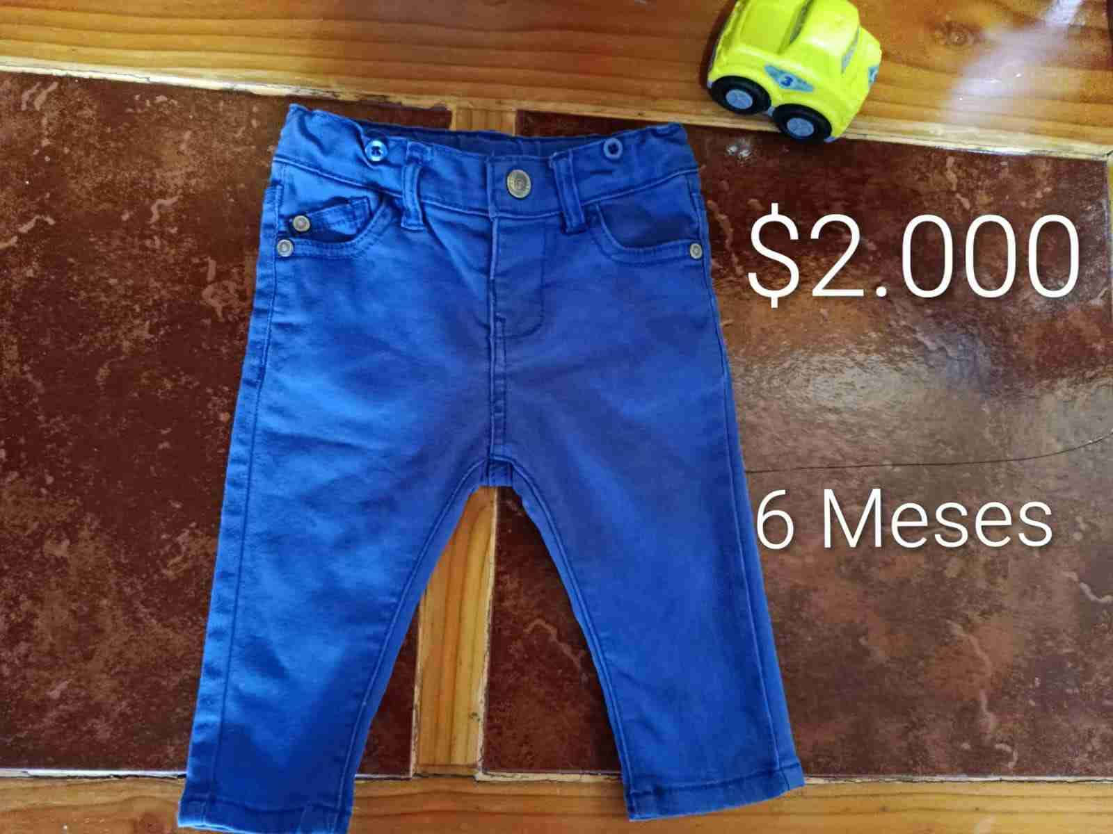 Pantalón azul 6 meses