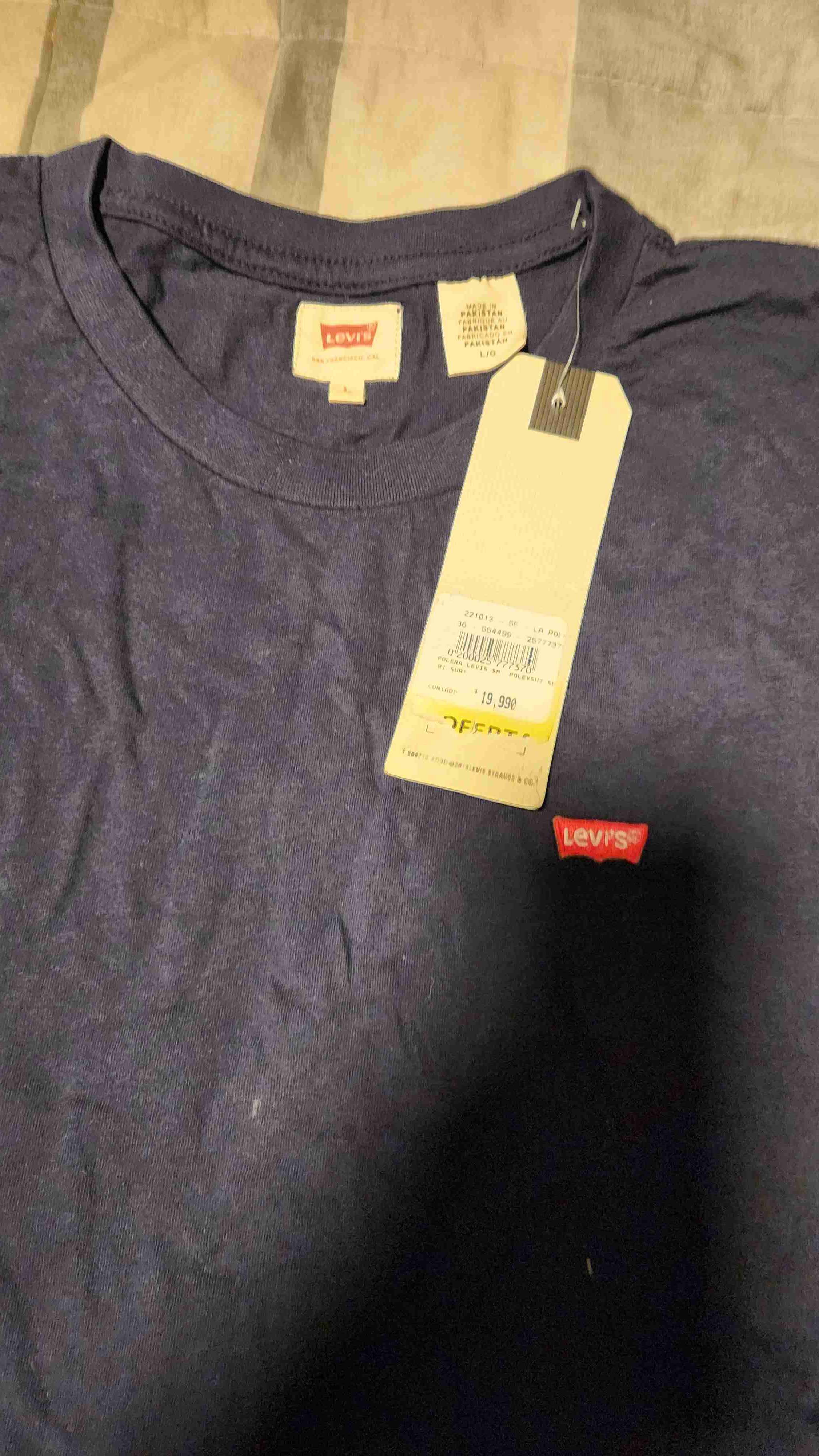 Polera Levi's negra talla L - miniatura 3