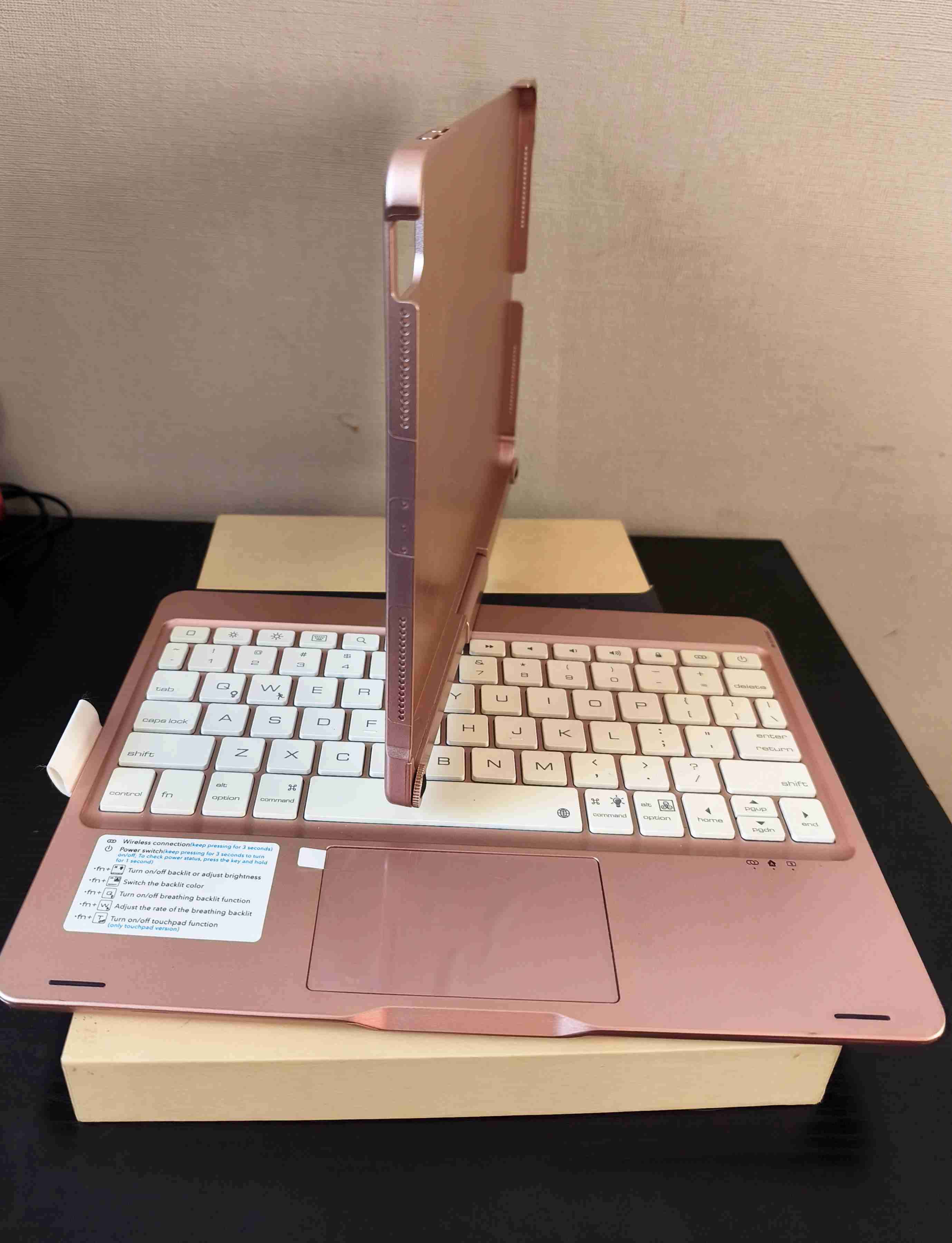 Teclado inalámbrico F360 para iPad - miniatura 3