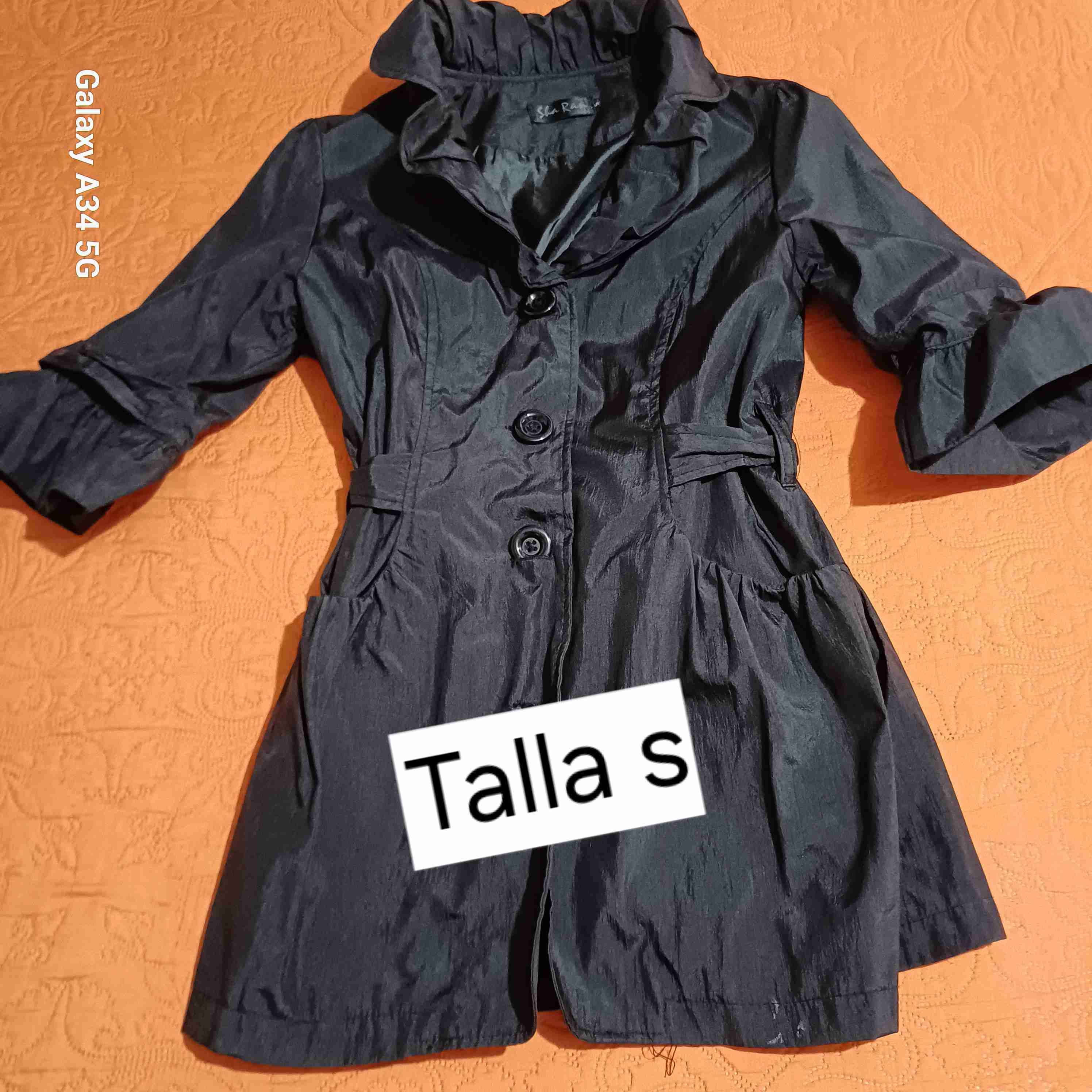 Abrigo negro talla S