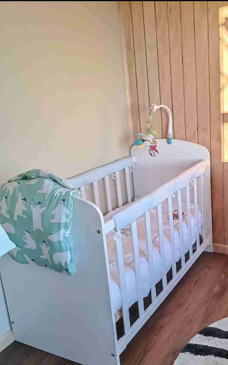 Cuna blanca con colchón Aristócrata - miniatura 5