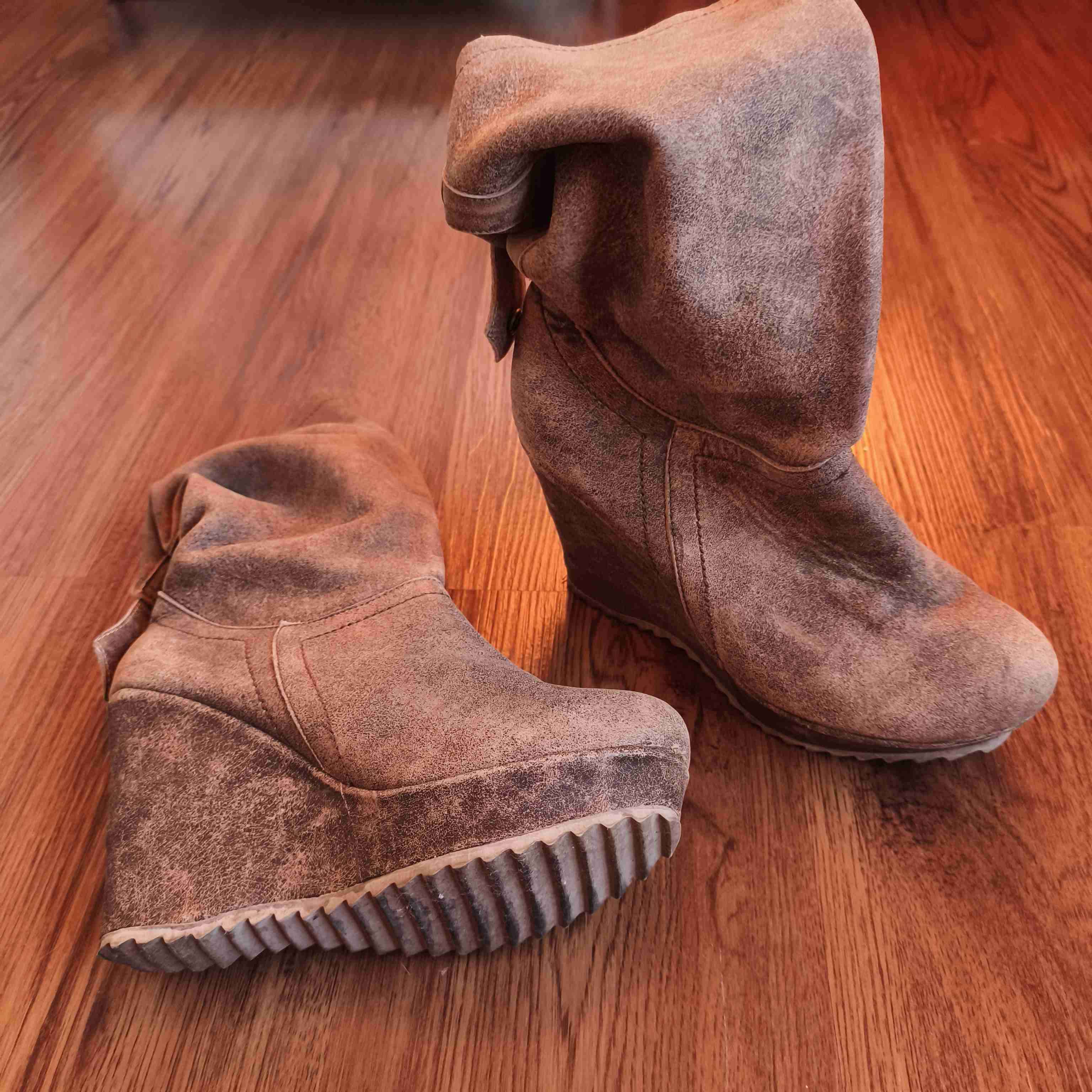 Botas de gamuza con plataforma - 3