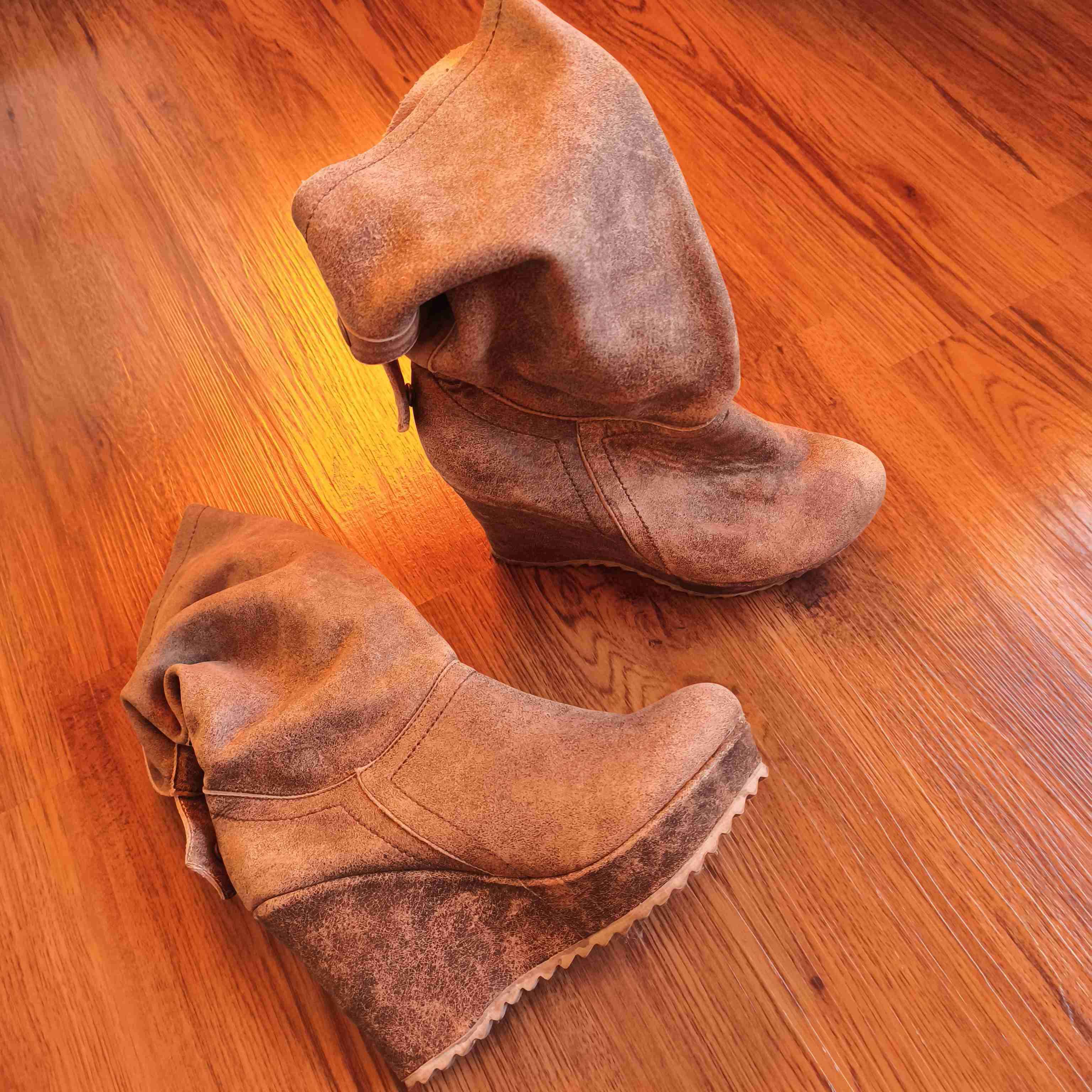 Botas de gamuza con plataforma - 4