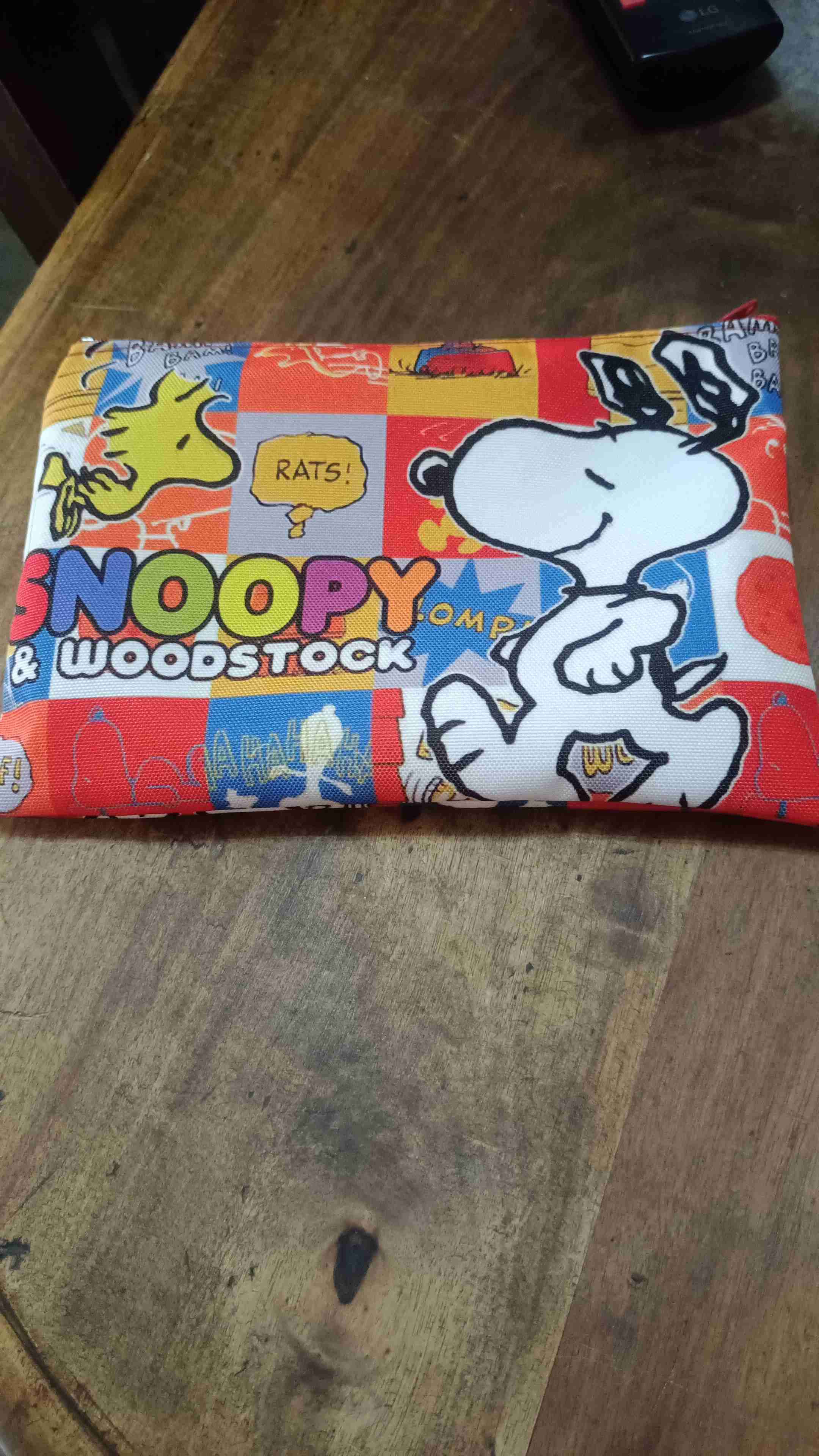Estuche Snoopy & Woodstock colorido