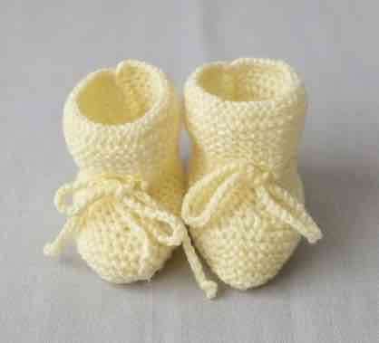 Zapatos tejidos amarillos de bebé - miniatura 1