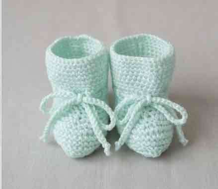 Patucos tejidos para bebé - miniatura 1