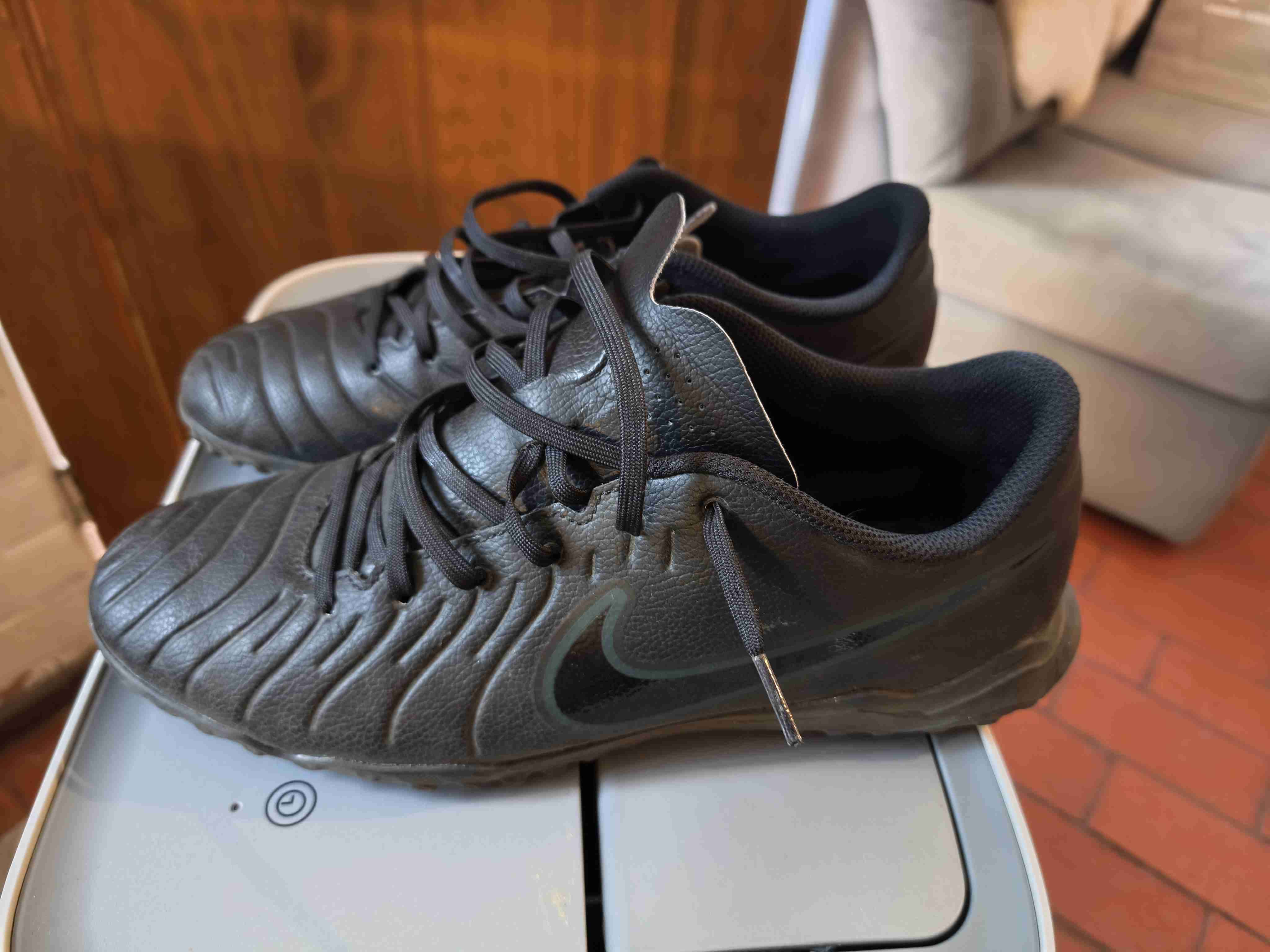 Zapatillas de fútbol negros - miniatura 2