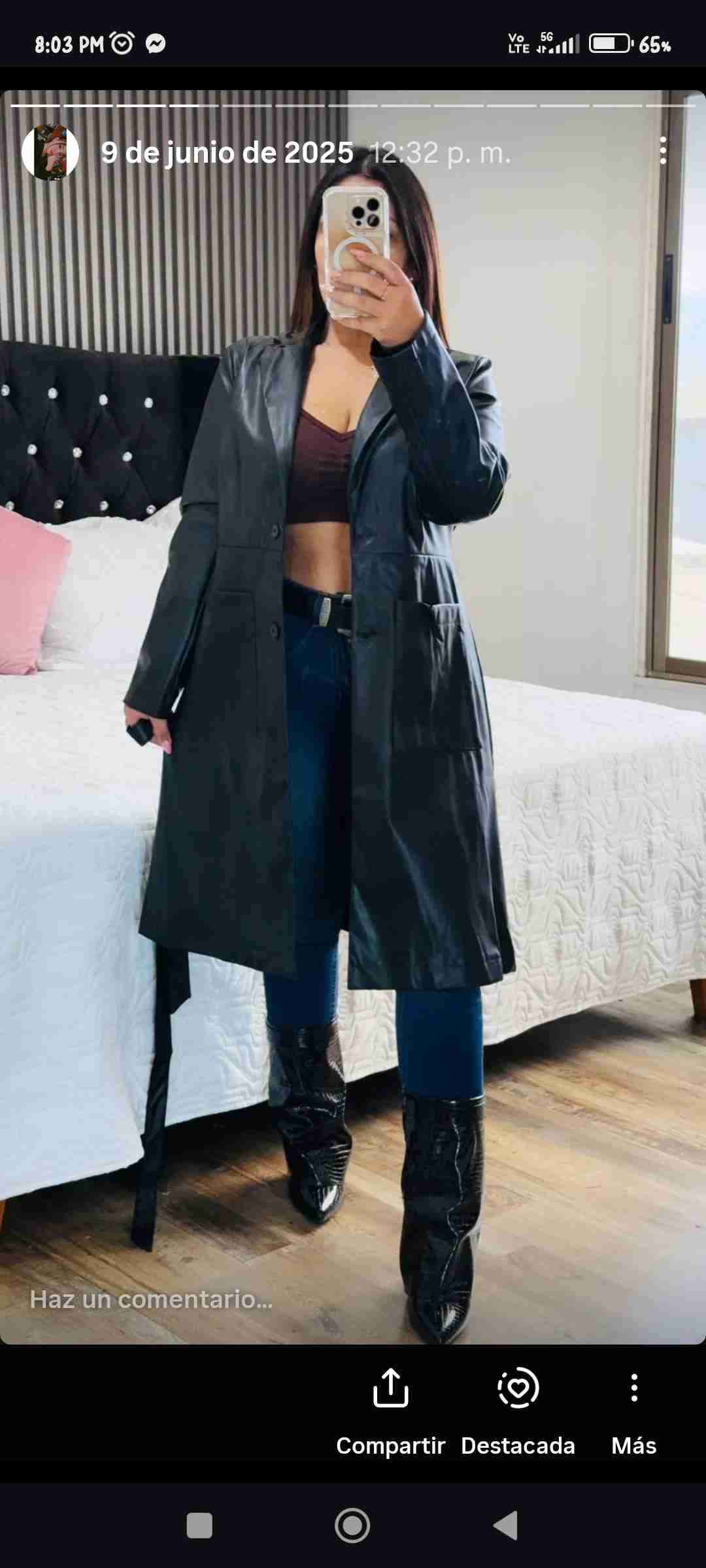 Abrigo negro elegante - 1