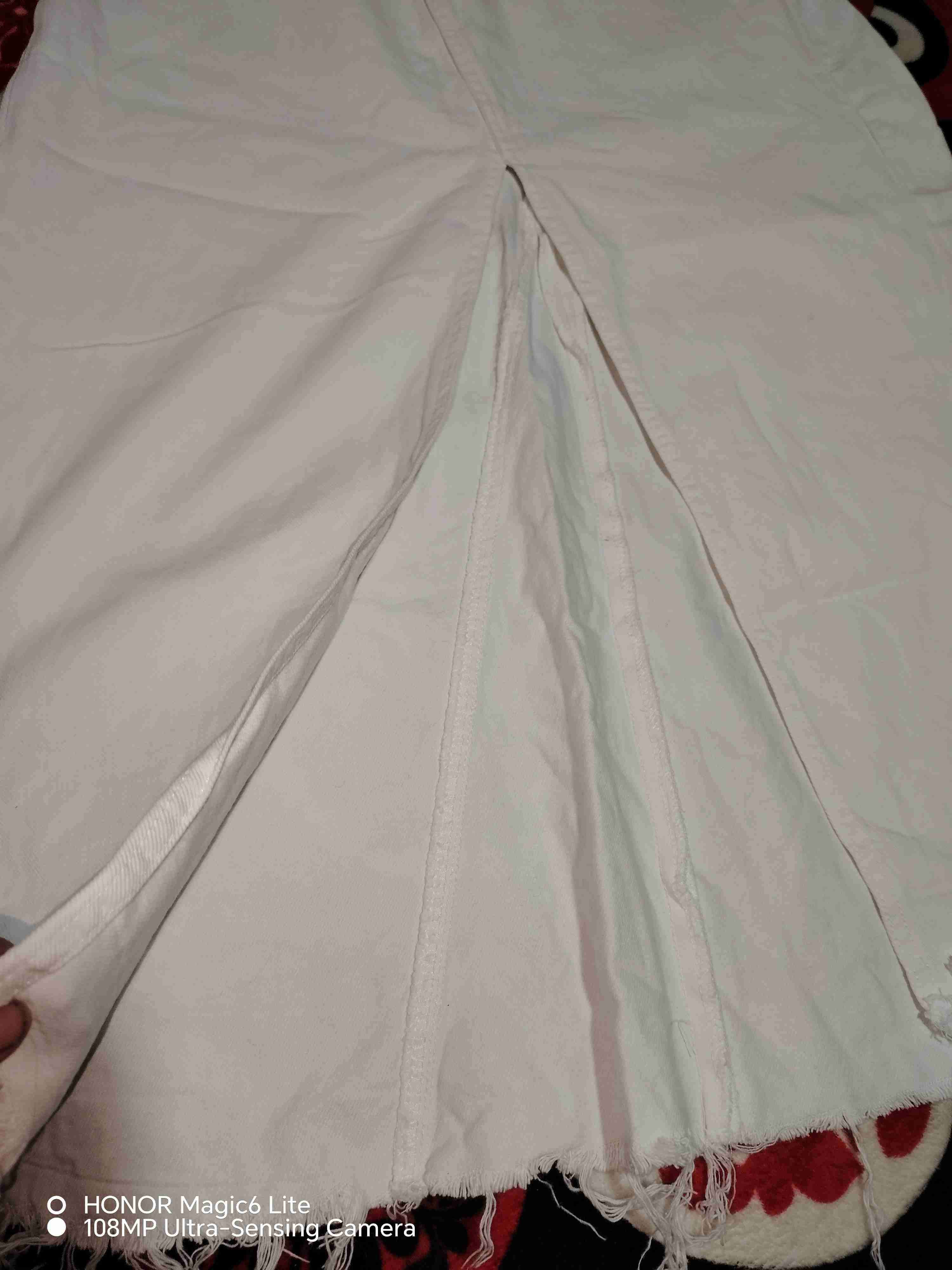 Falda blanca de mesclilla - miniatura 3