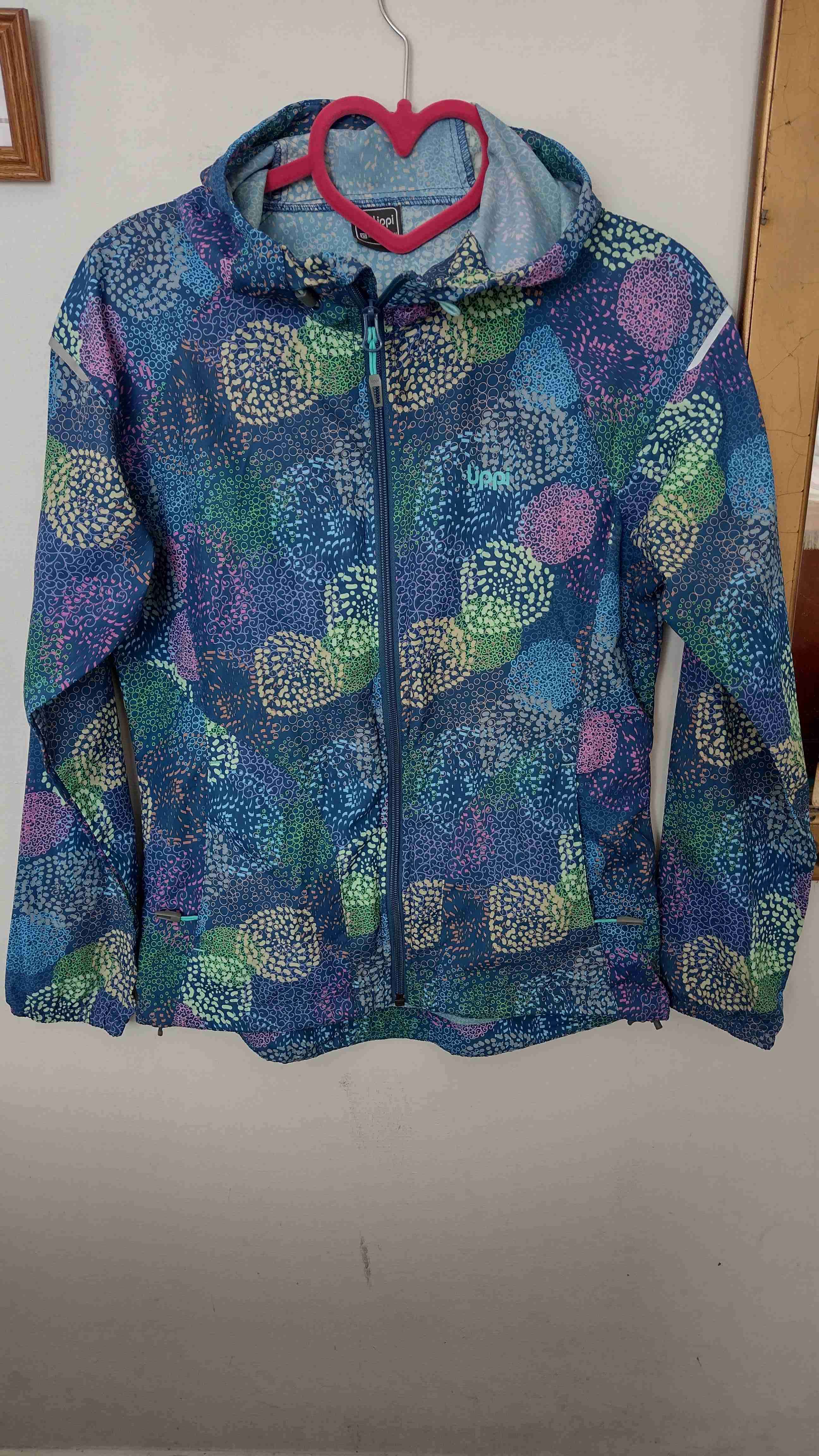 Cortaviento Lippi original estampado con capucha - miniatura 2