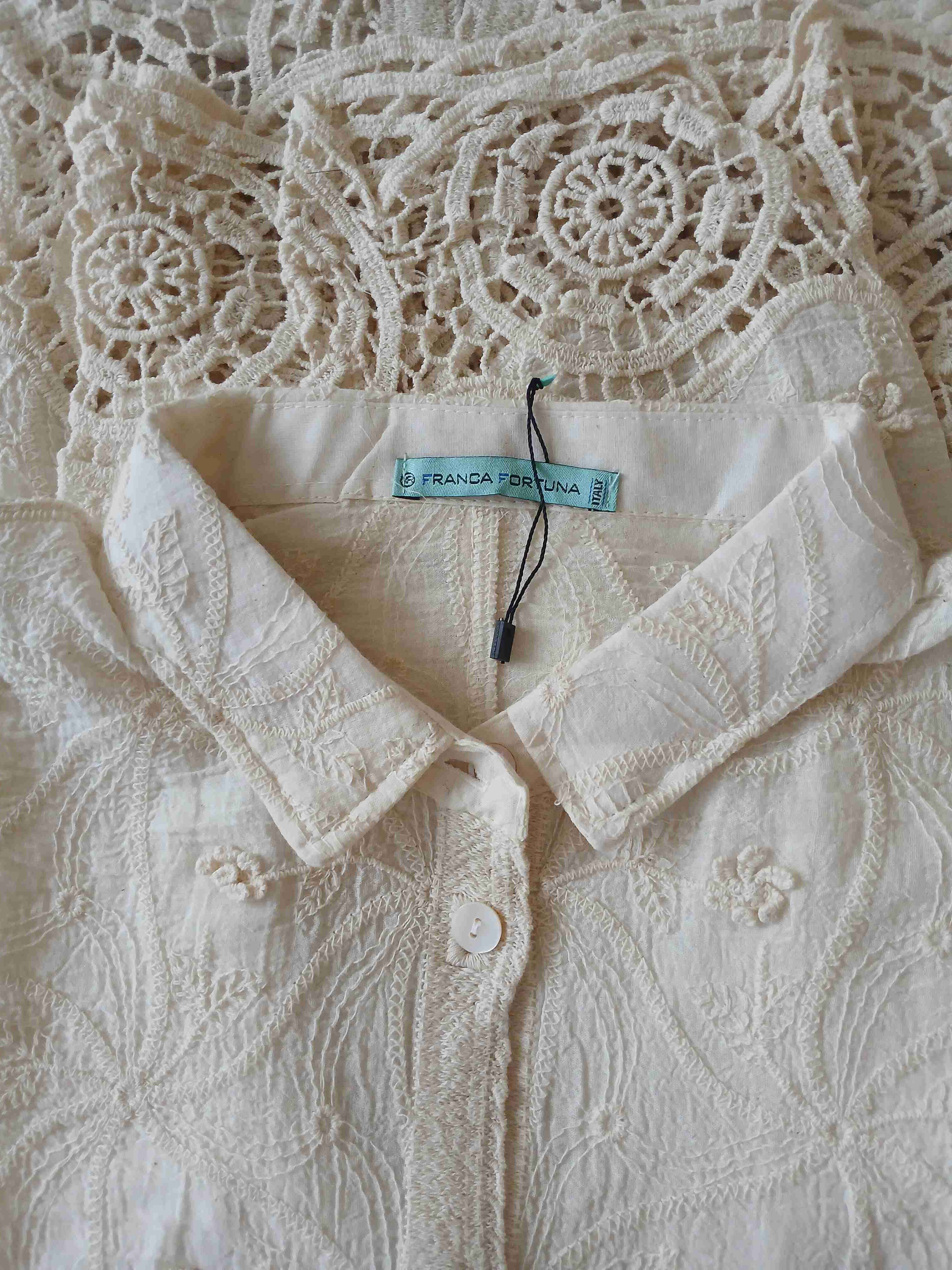 Blusa beige - miniatura 1