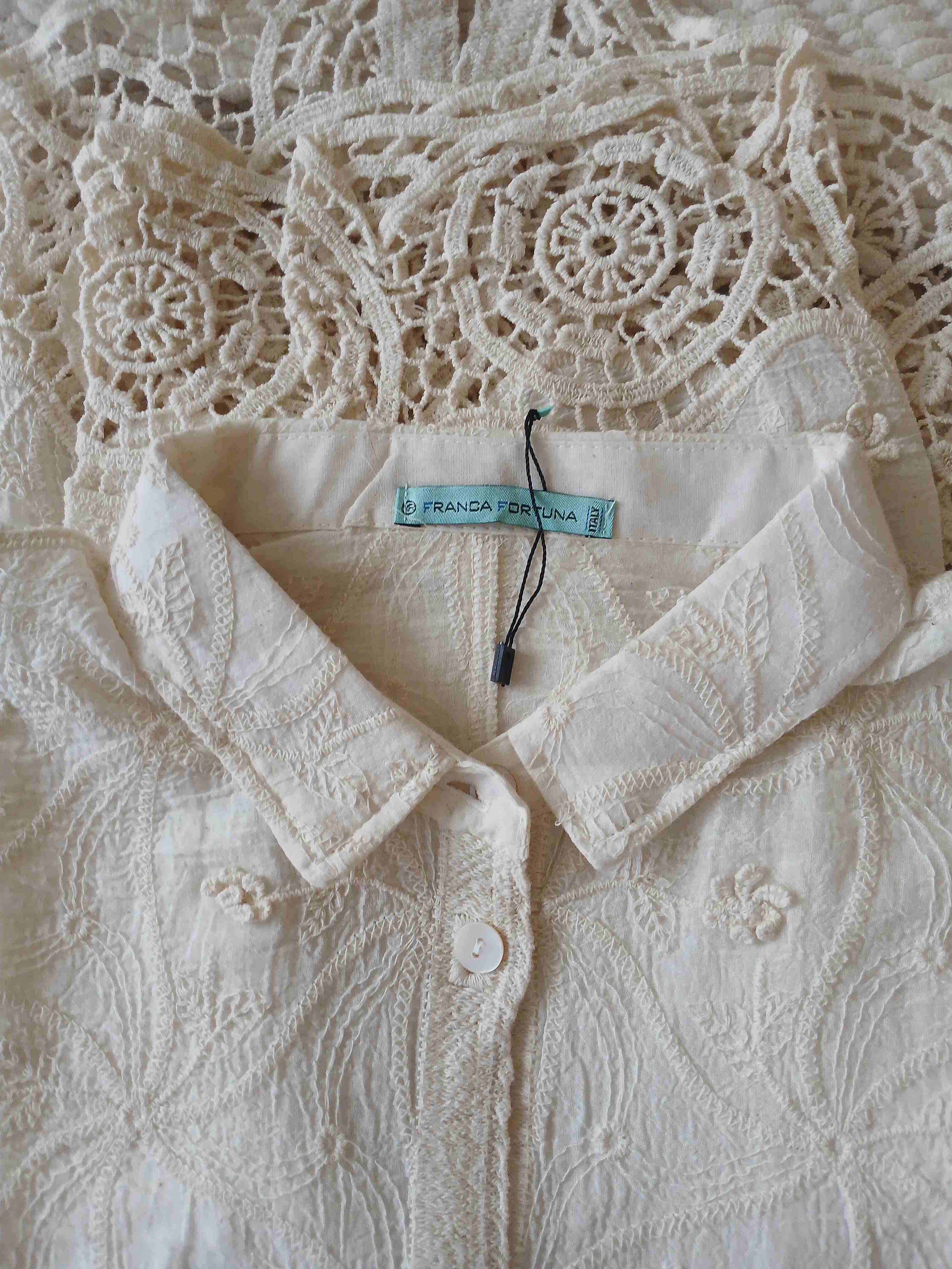 Blusa beige - miniatura 2