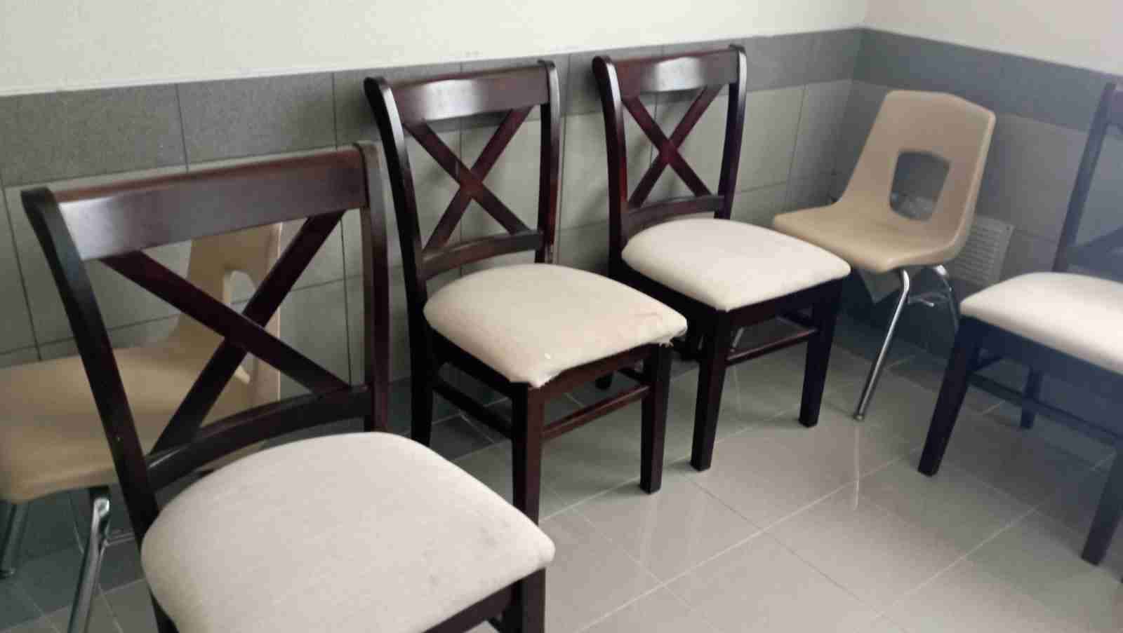 Comedor con 6 sillas - miniatura 2