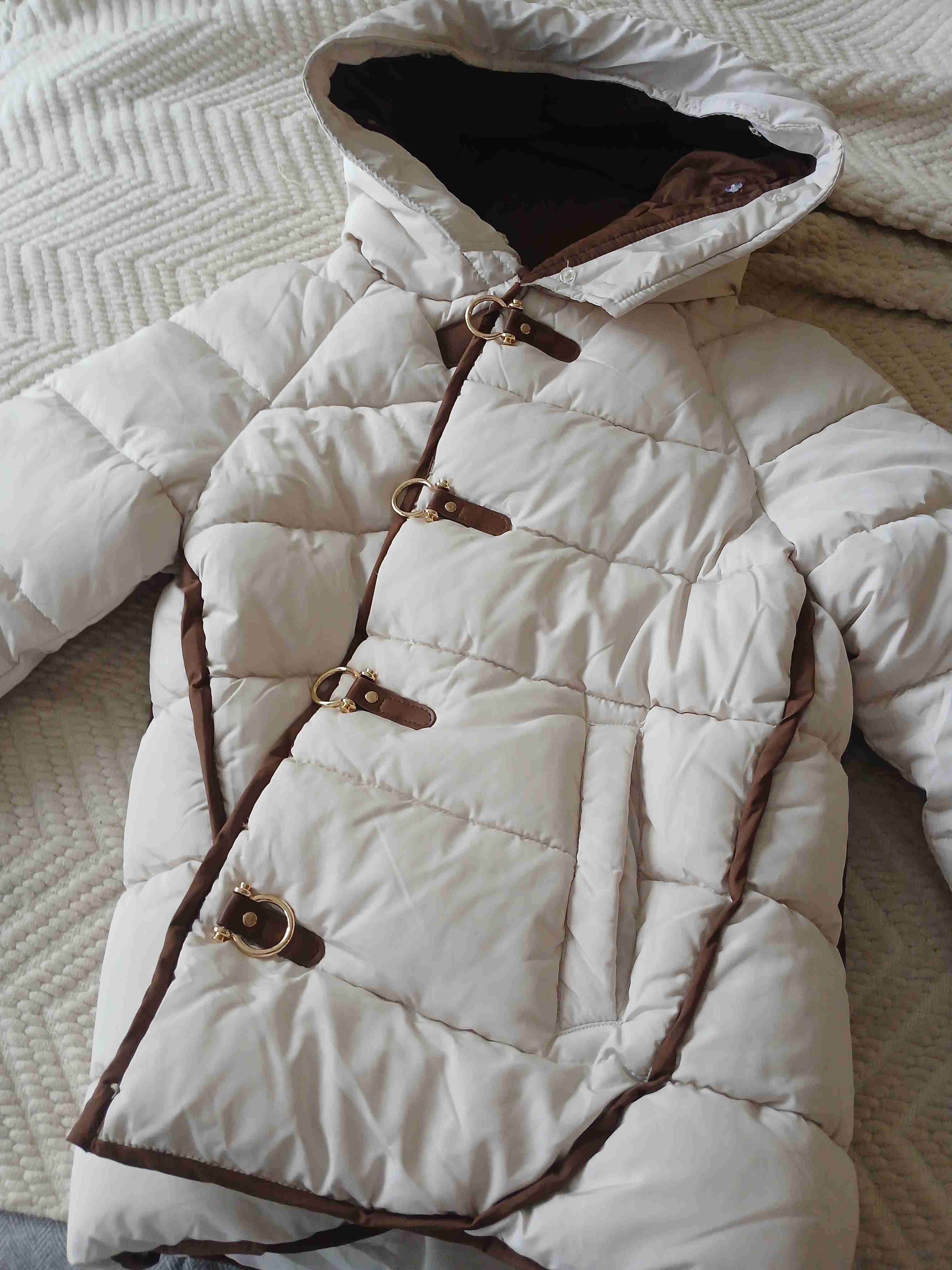 Chaqueta acolchada blanca con capucha - 2