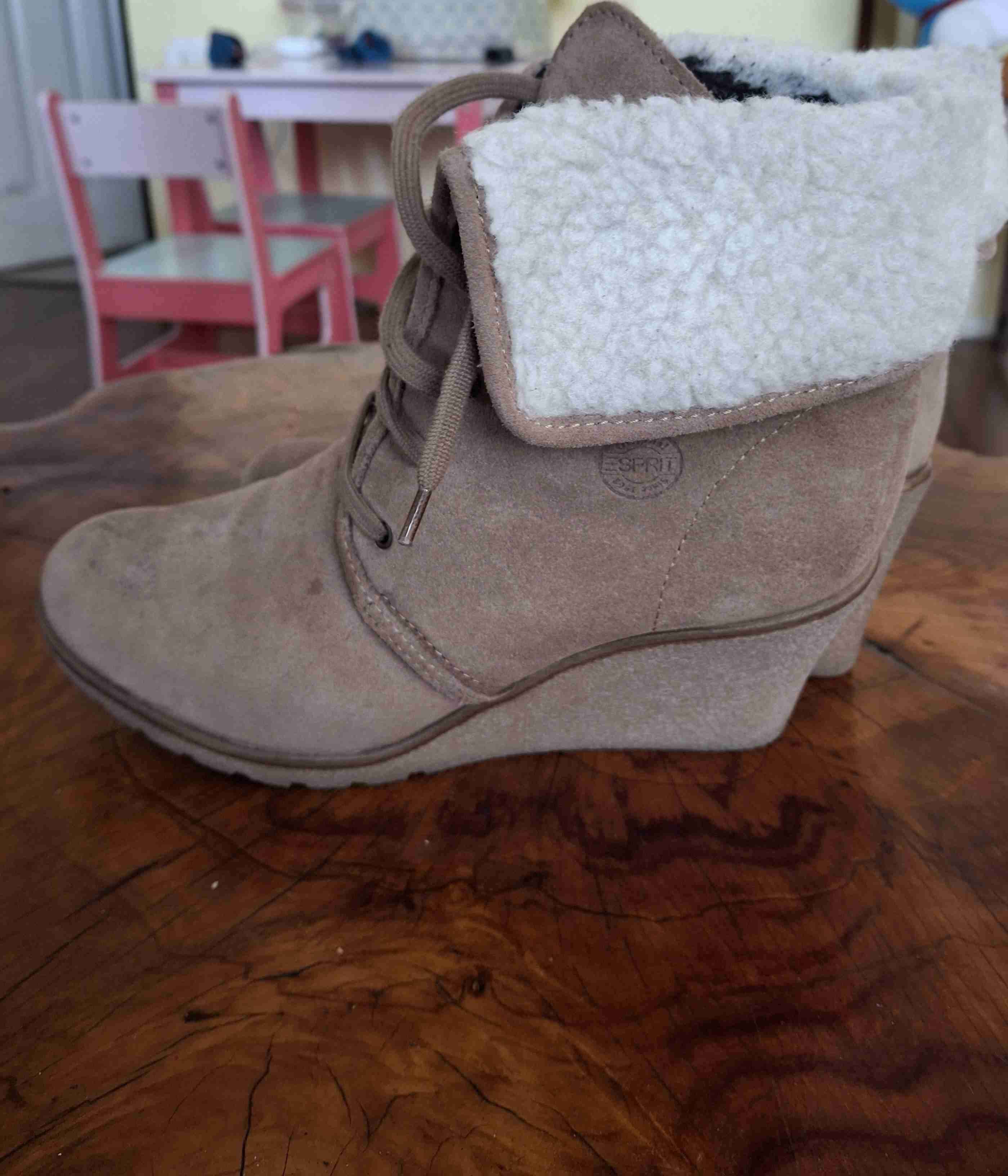 Botines beige con forro polar - miniatura 1