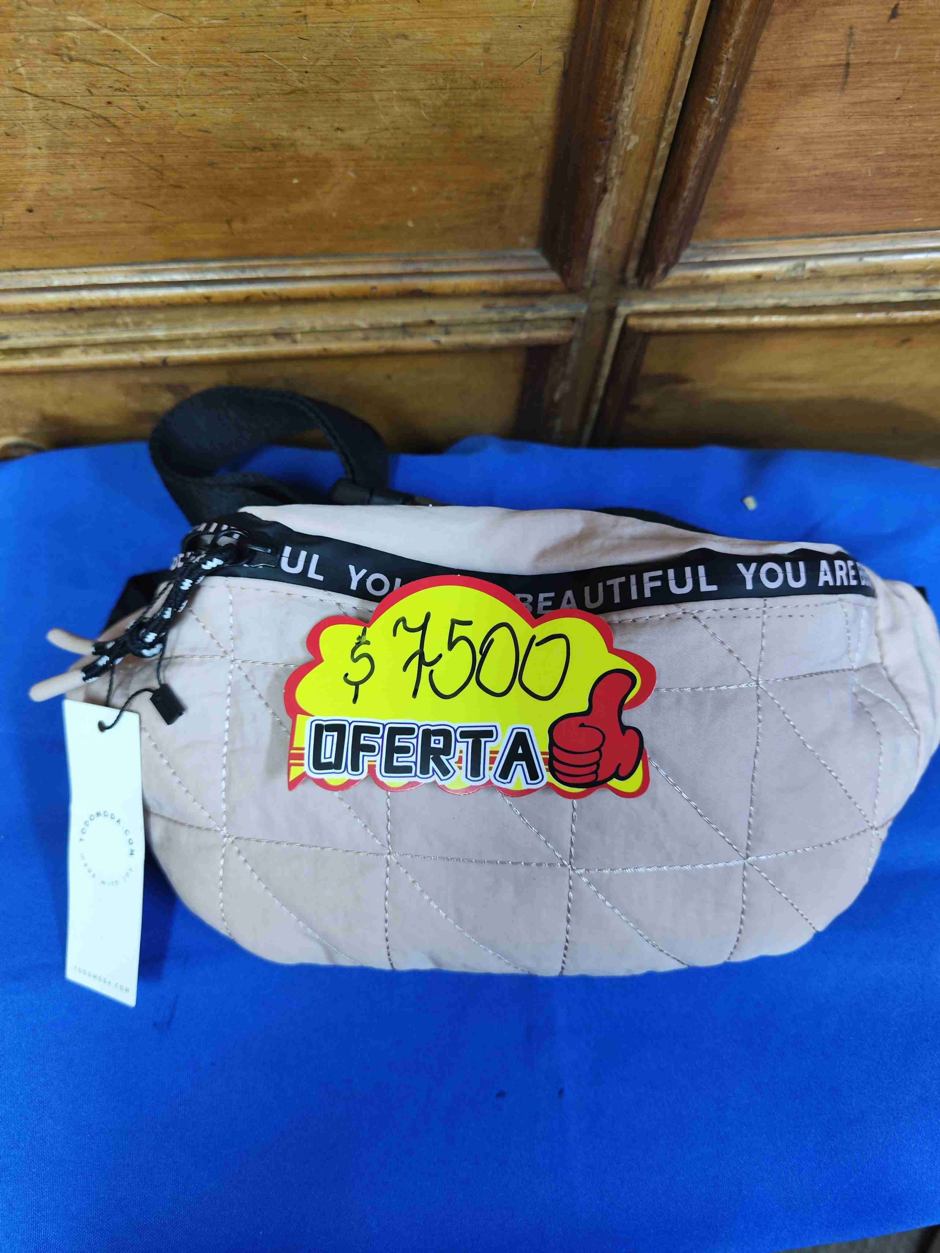 Banano acolchado beige - miniatura 1