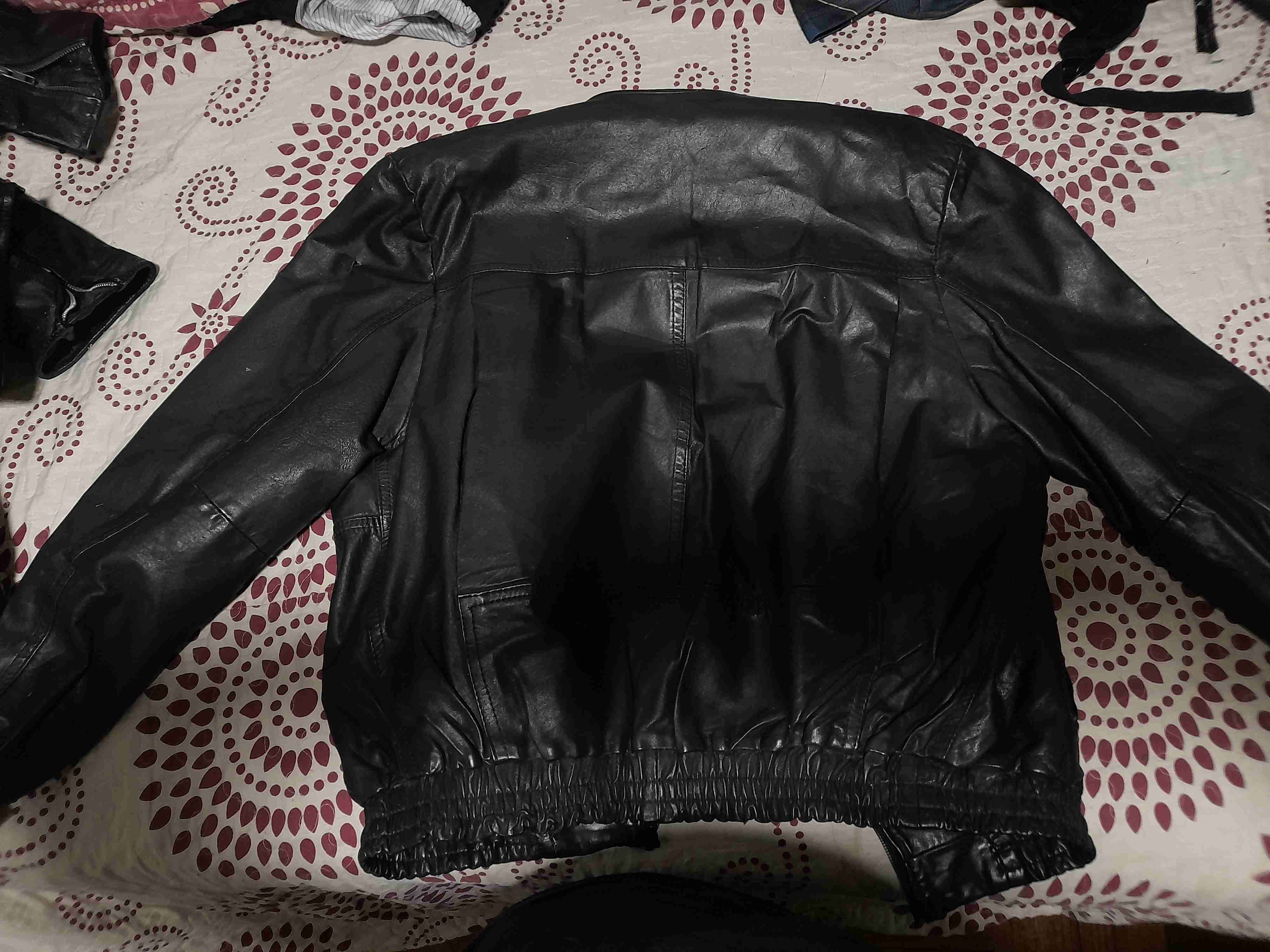 Chaqueta de cuero negra - miniatura 6