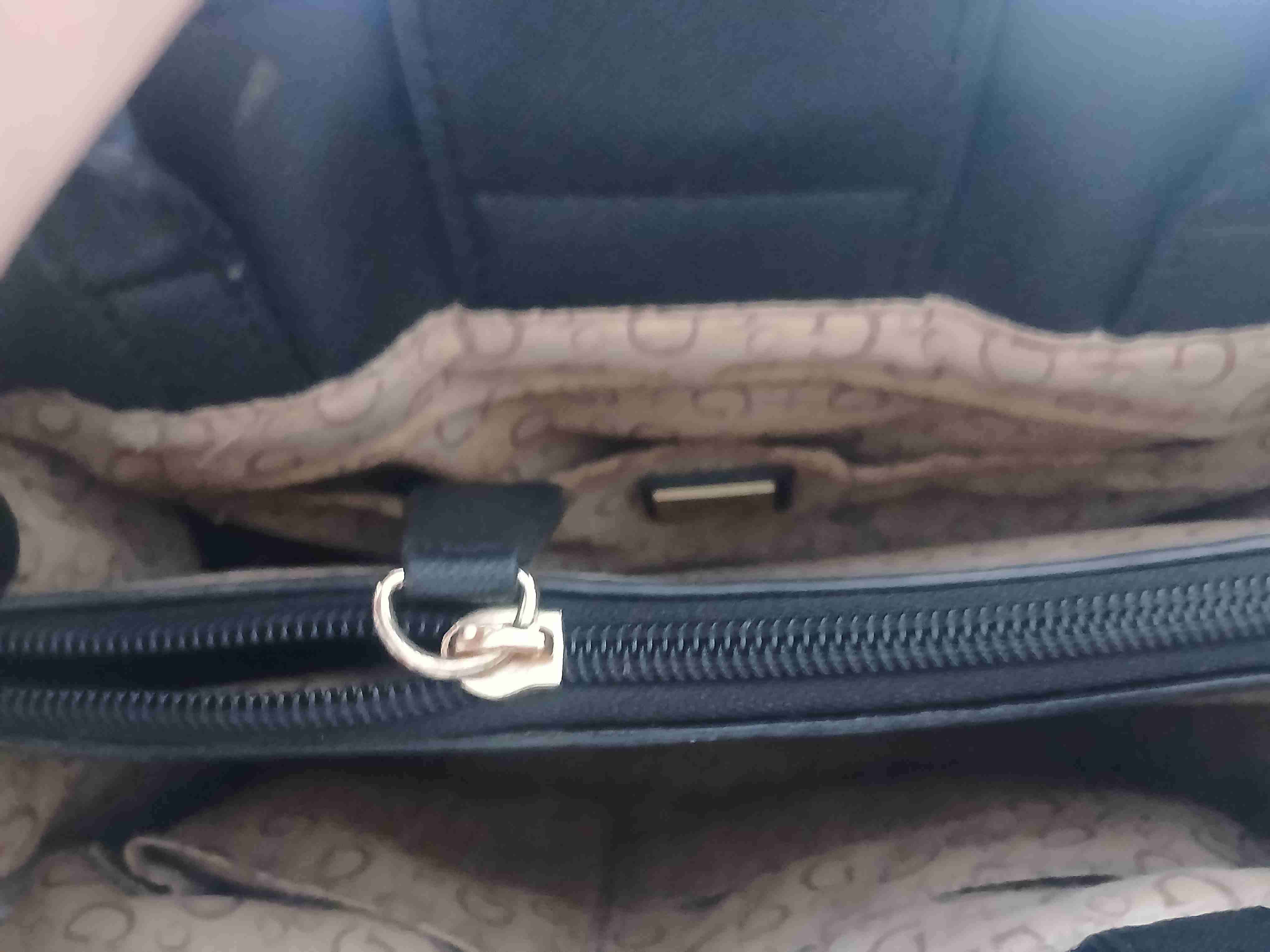 Bolso Guess estampado logo - miniatura 6