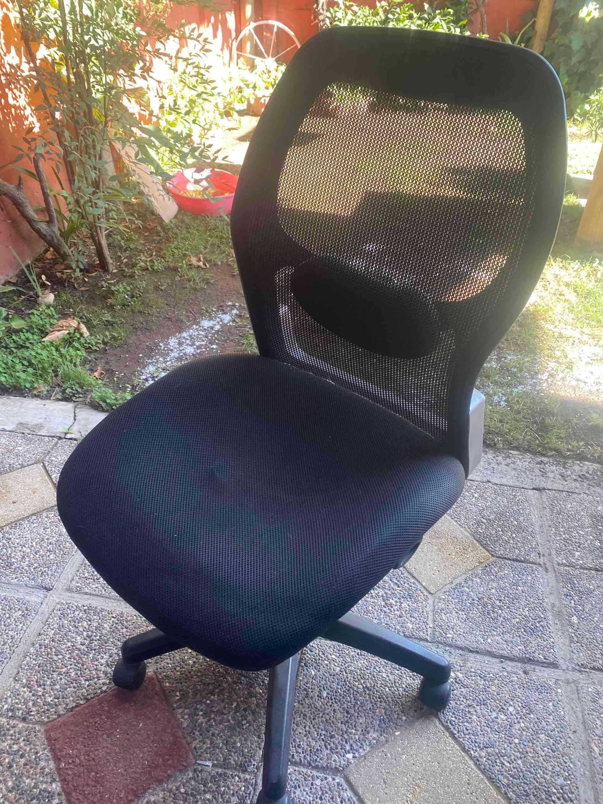 Silla de oficina ergonómica negra - miniatura 3