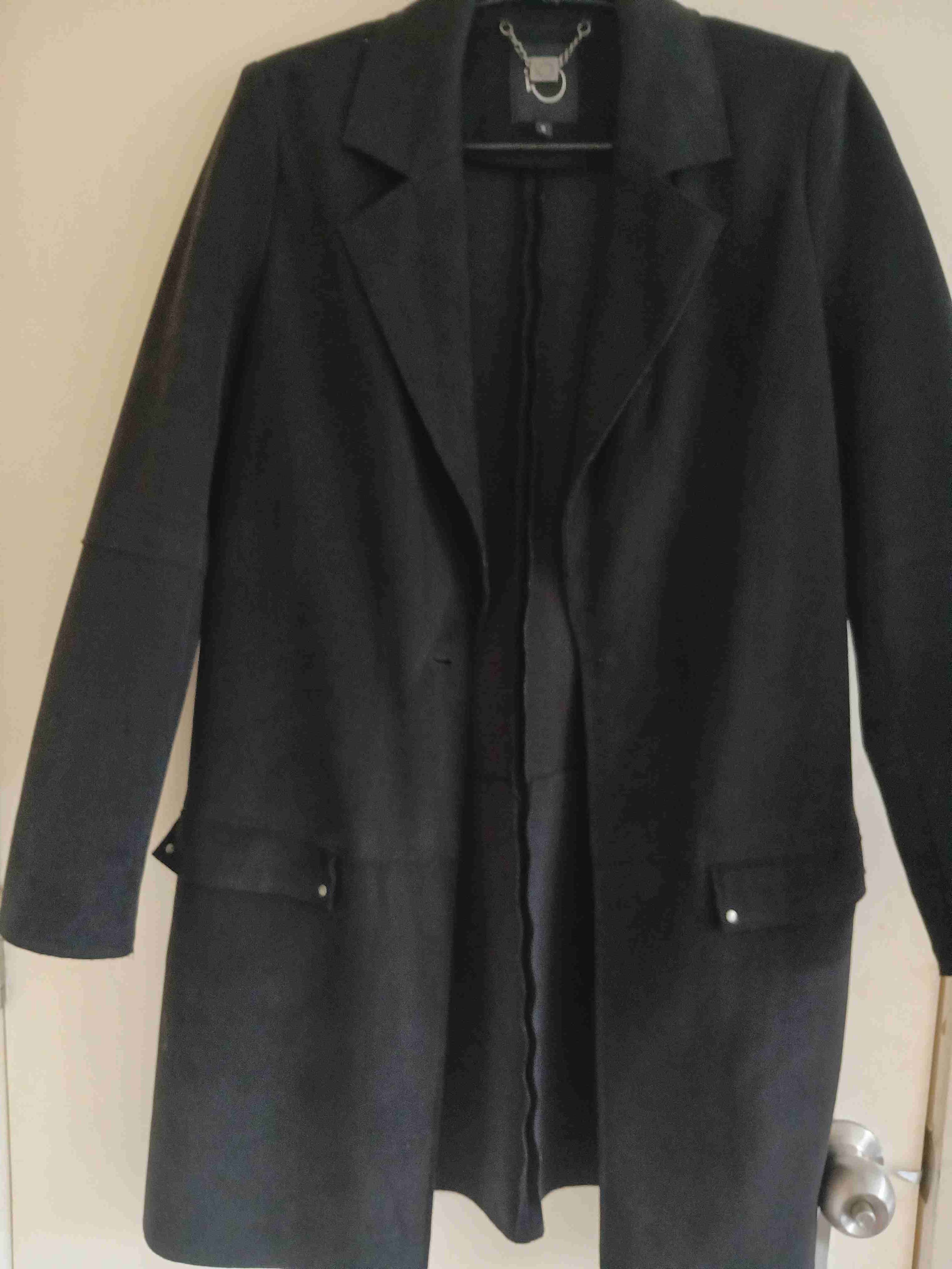 Abrigo negro elegante - 2