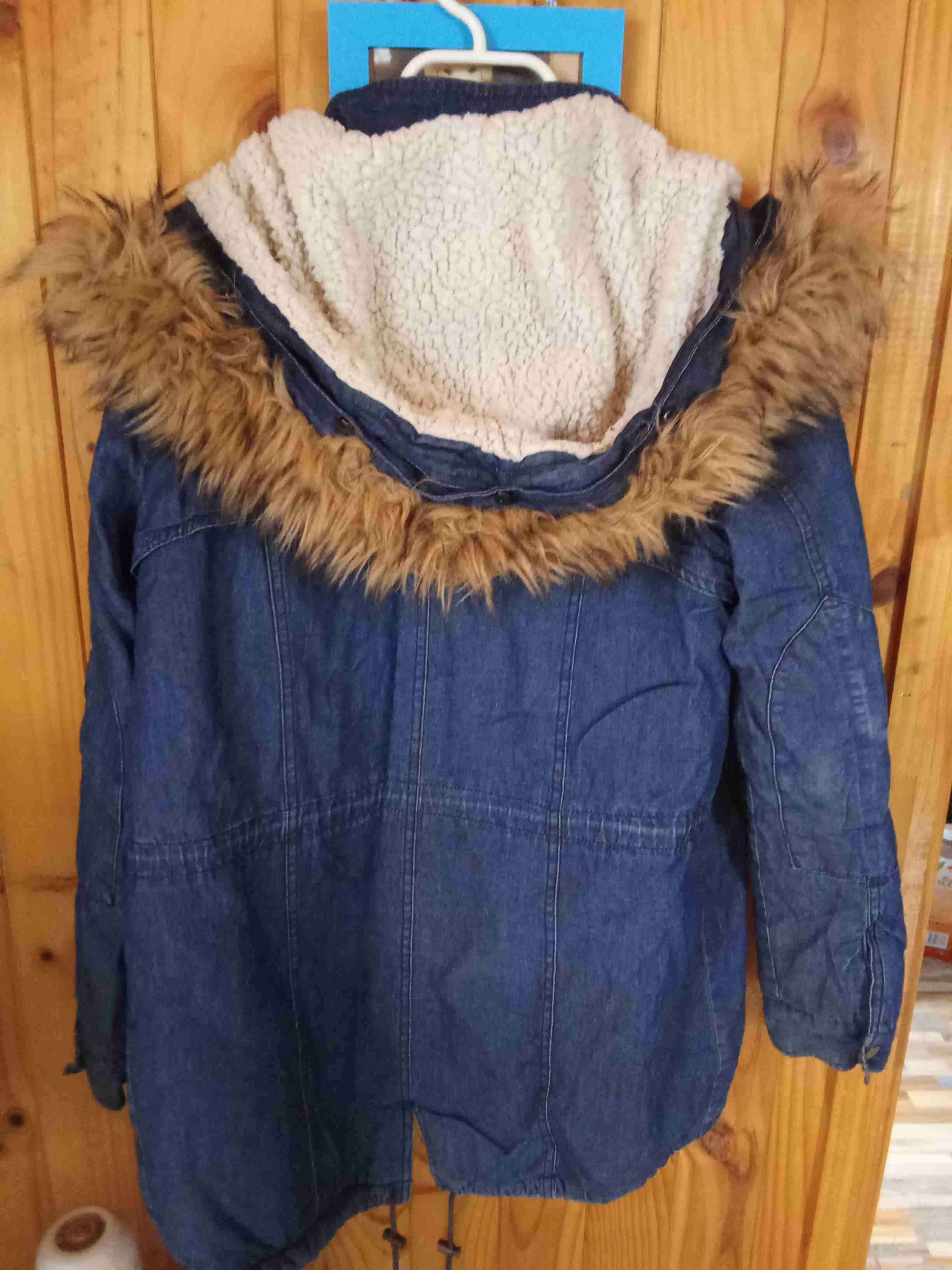 Parka denim con capucha de pelo - 2