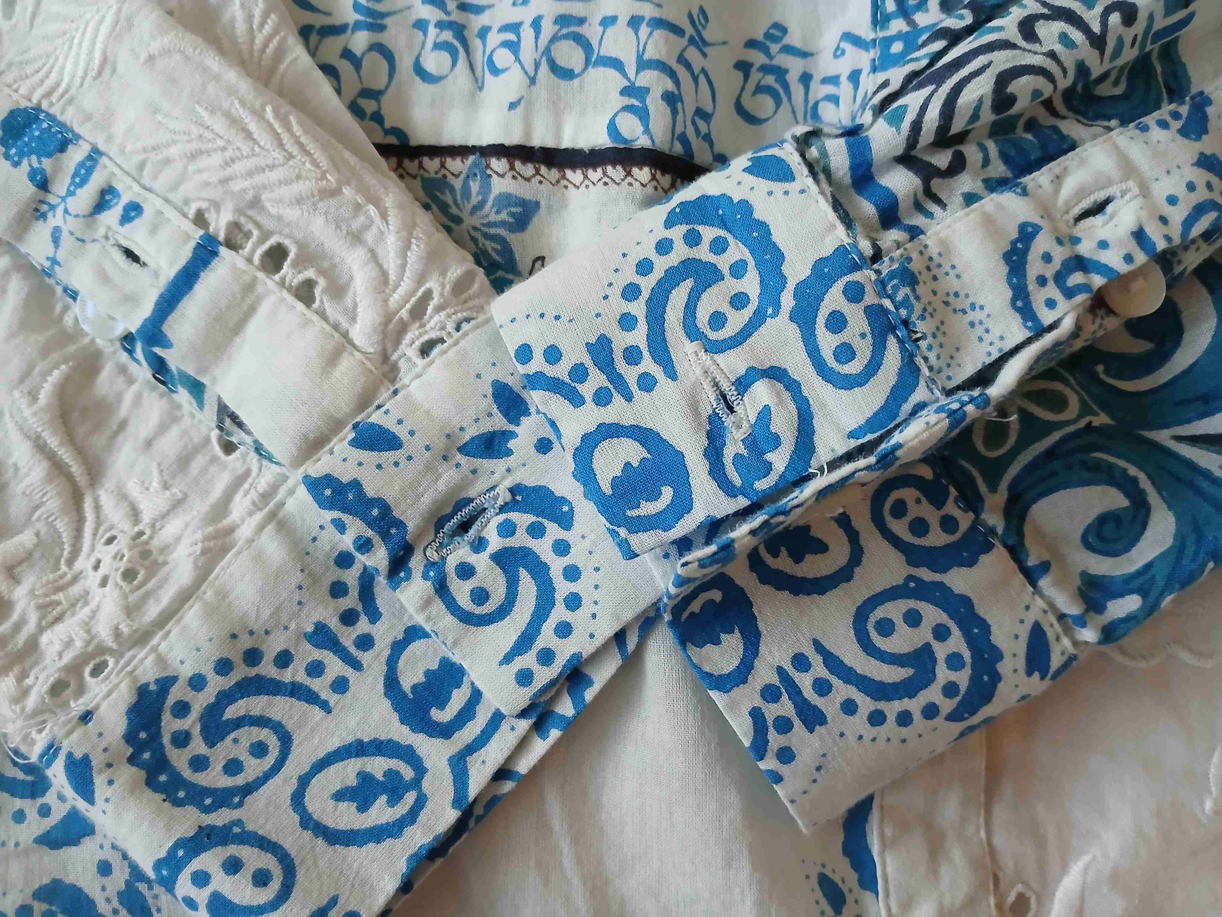 Blusa bordada blanca - miniatura 2