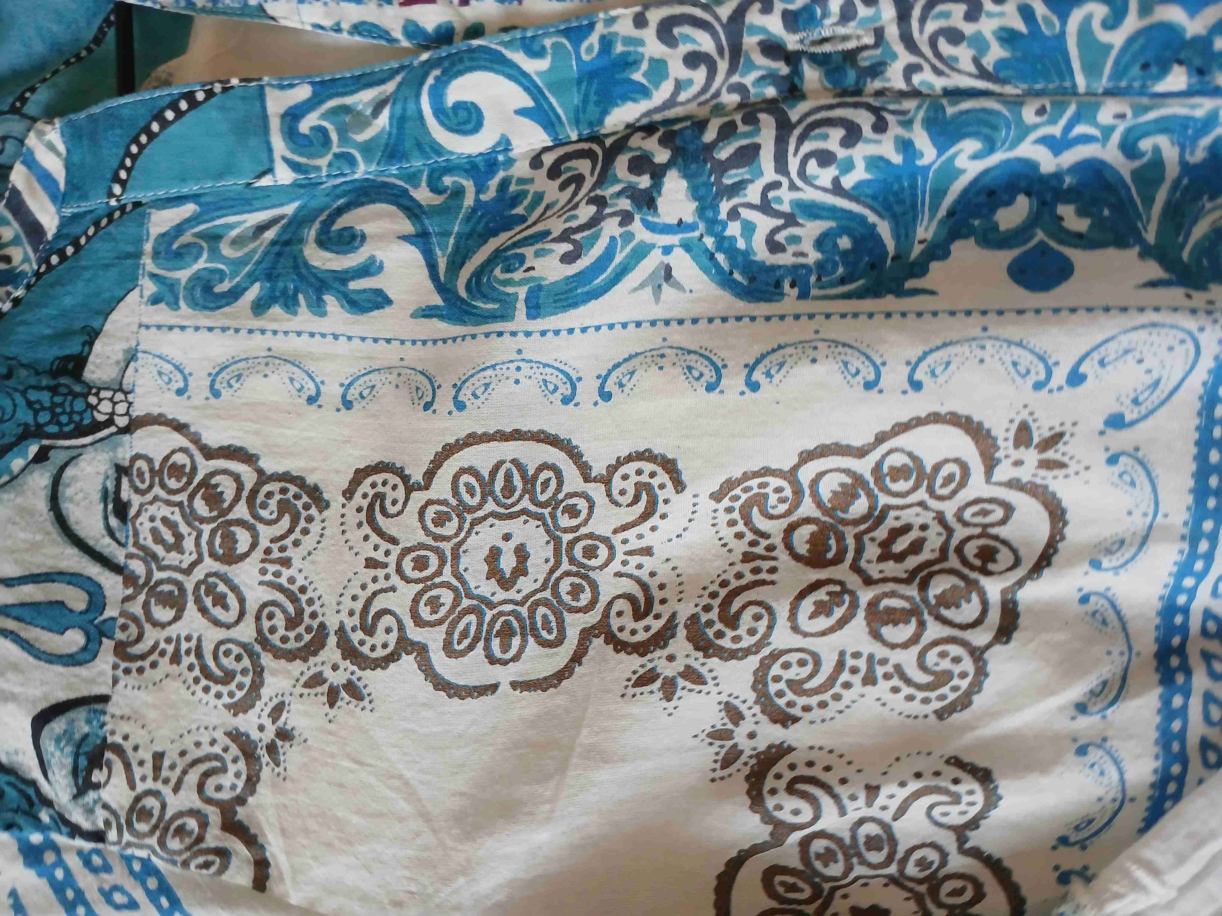 Blusa bordada blanca - miniatura 3