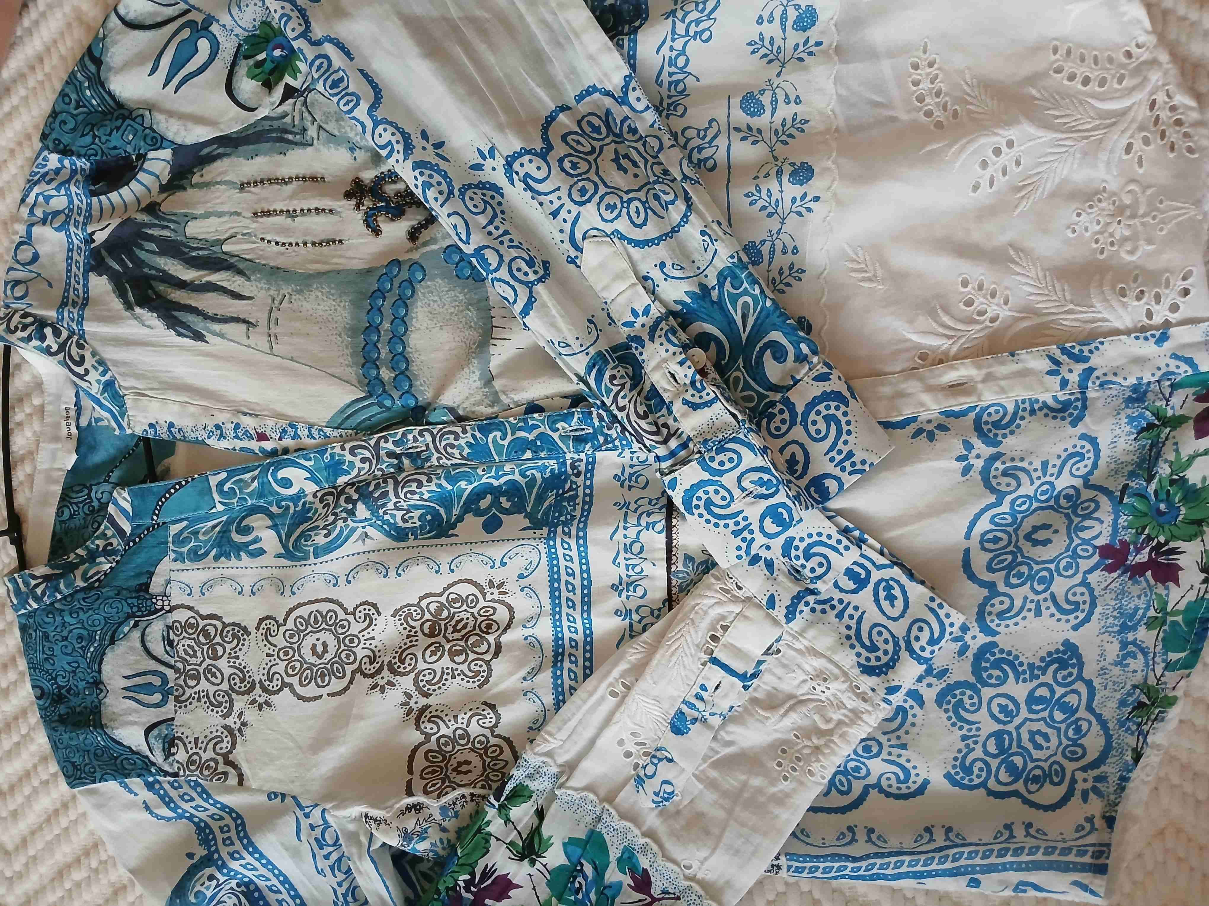 Blusa bordada blanca - miniatura 4