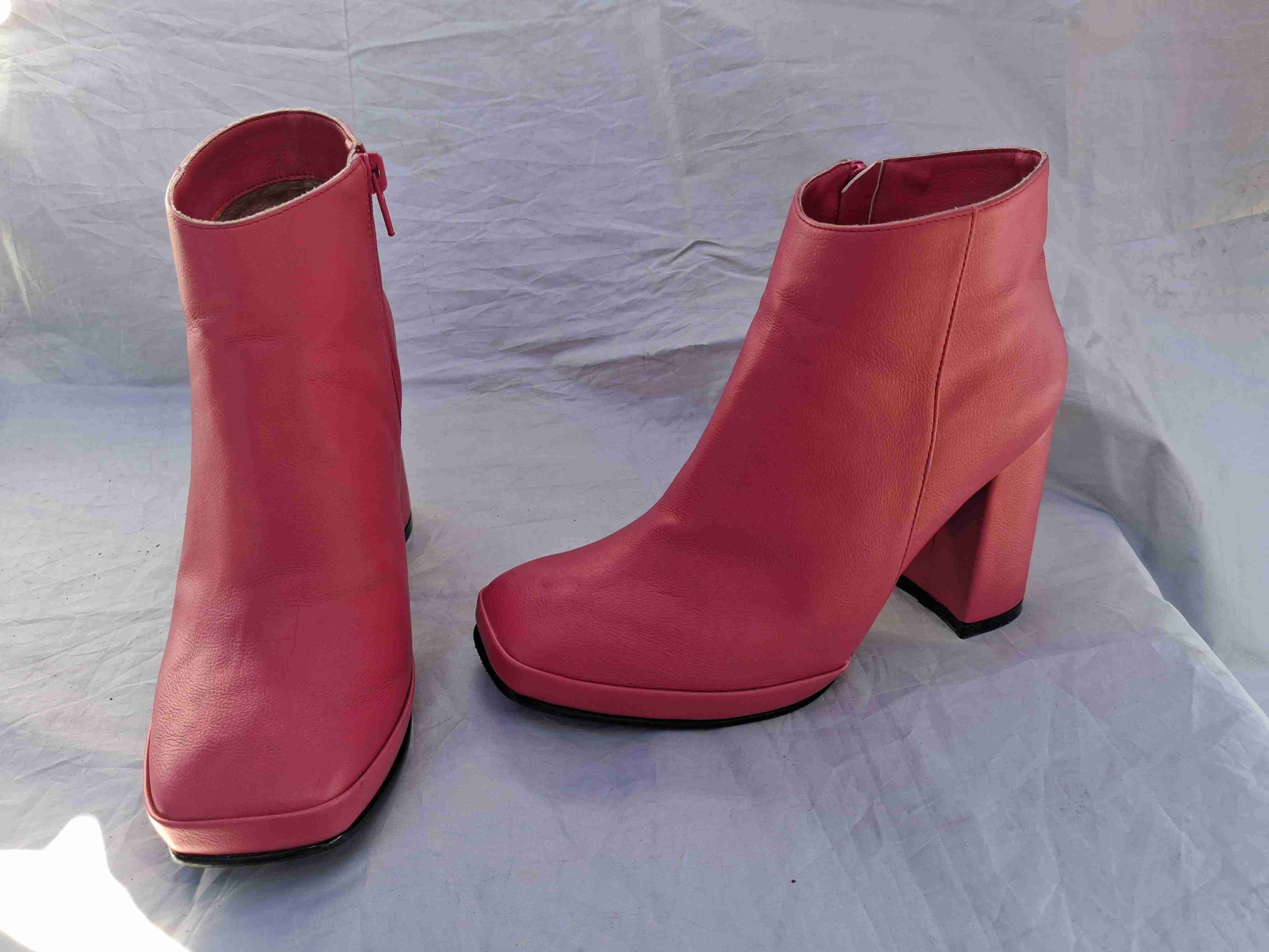 Botines rosados con taco grueso - 2