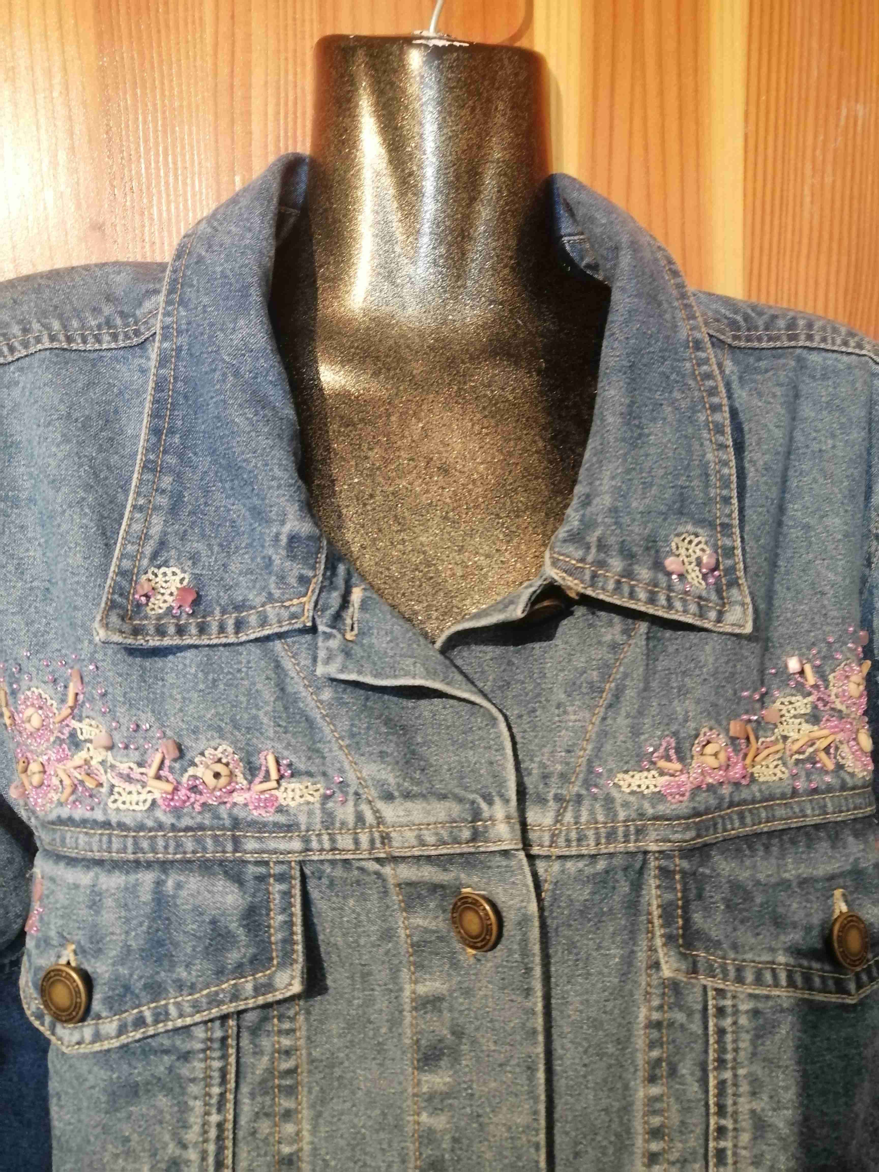 Chaqueta de mezclilla con mangas tejidas - miniatura 2